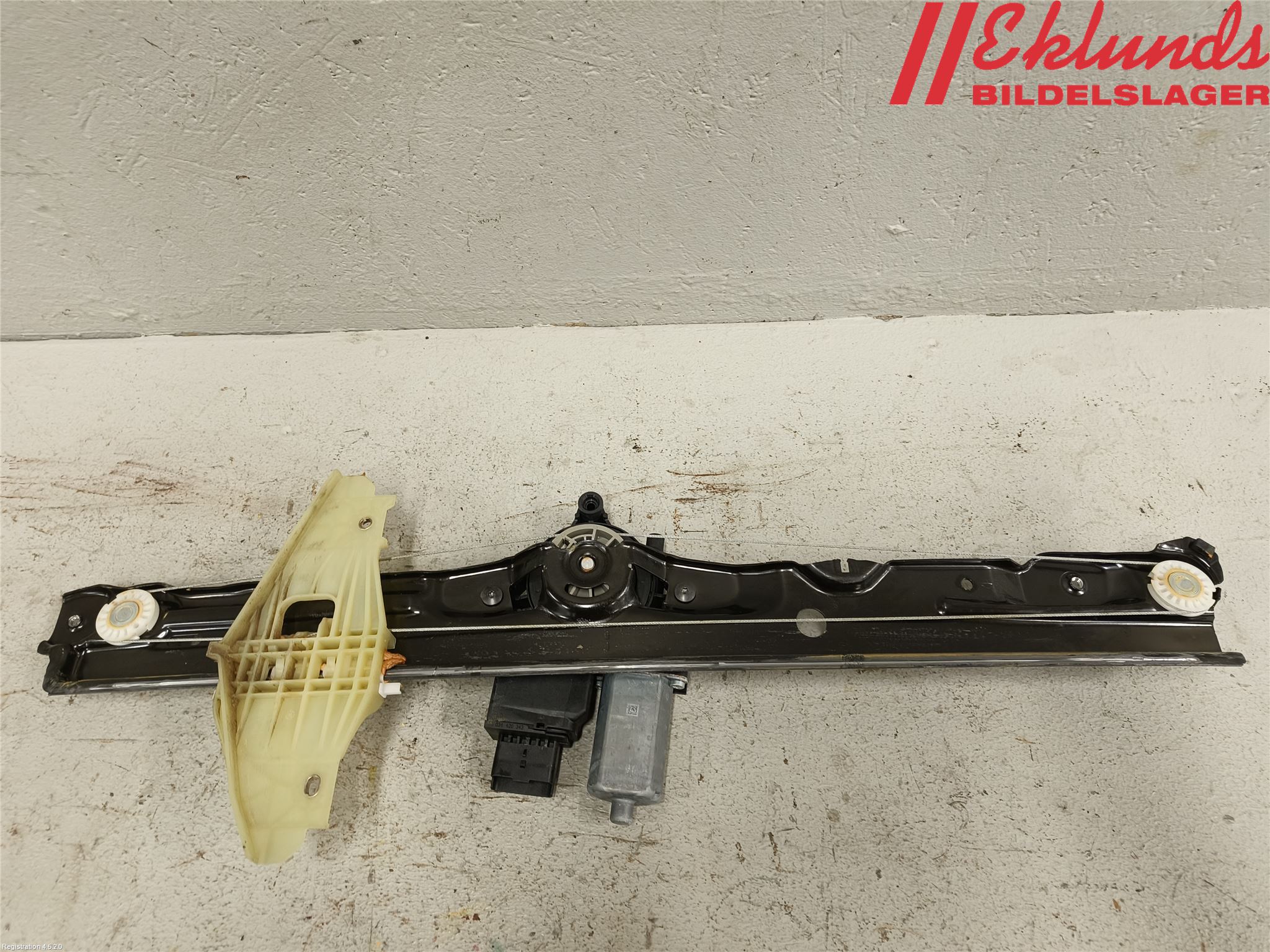 Opel VIVARO 20- Fönsterhiss El Kompl