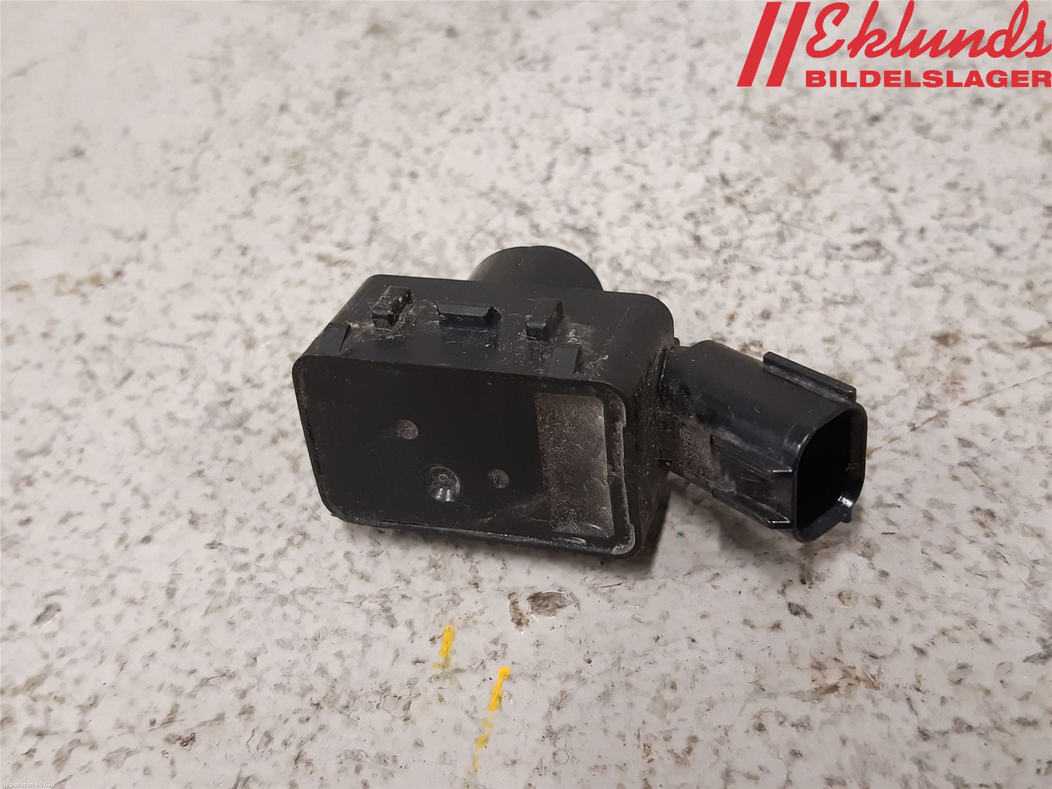 Toyota PRIUS (ZVW50) 16-21 Parkeringshjälp Frontsensor