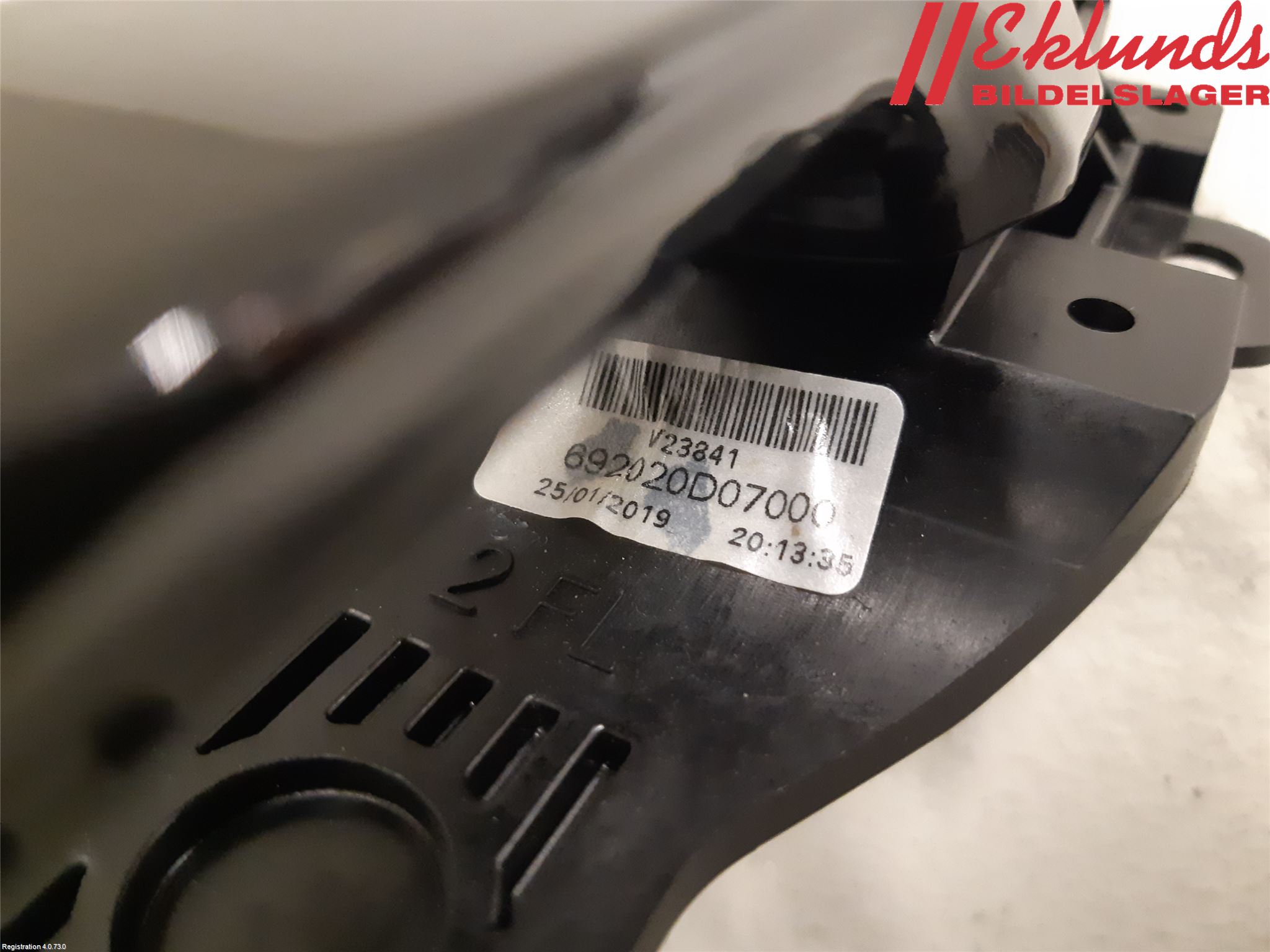 Toyota YARIS XP130 15-20 Dörrhandtag Yttre Vä