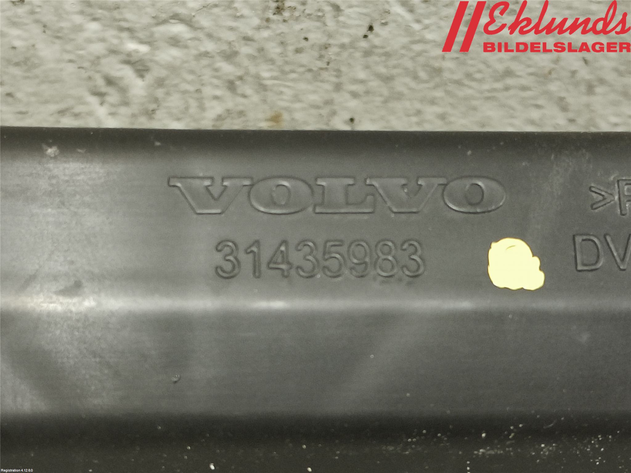 Volvo V90 17->> Stötfångare Deformelement Bak