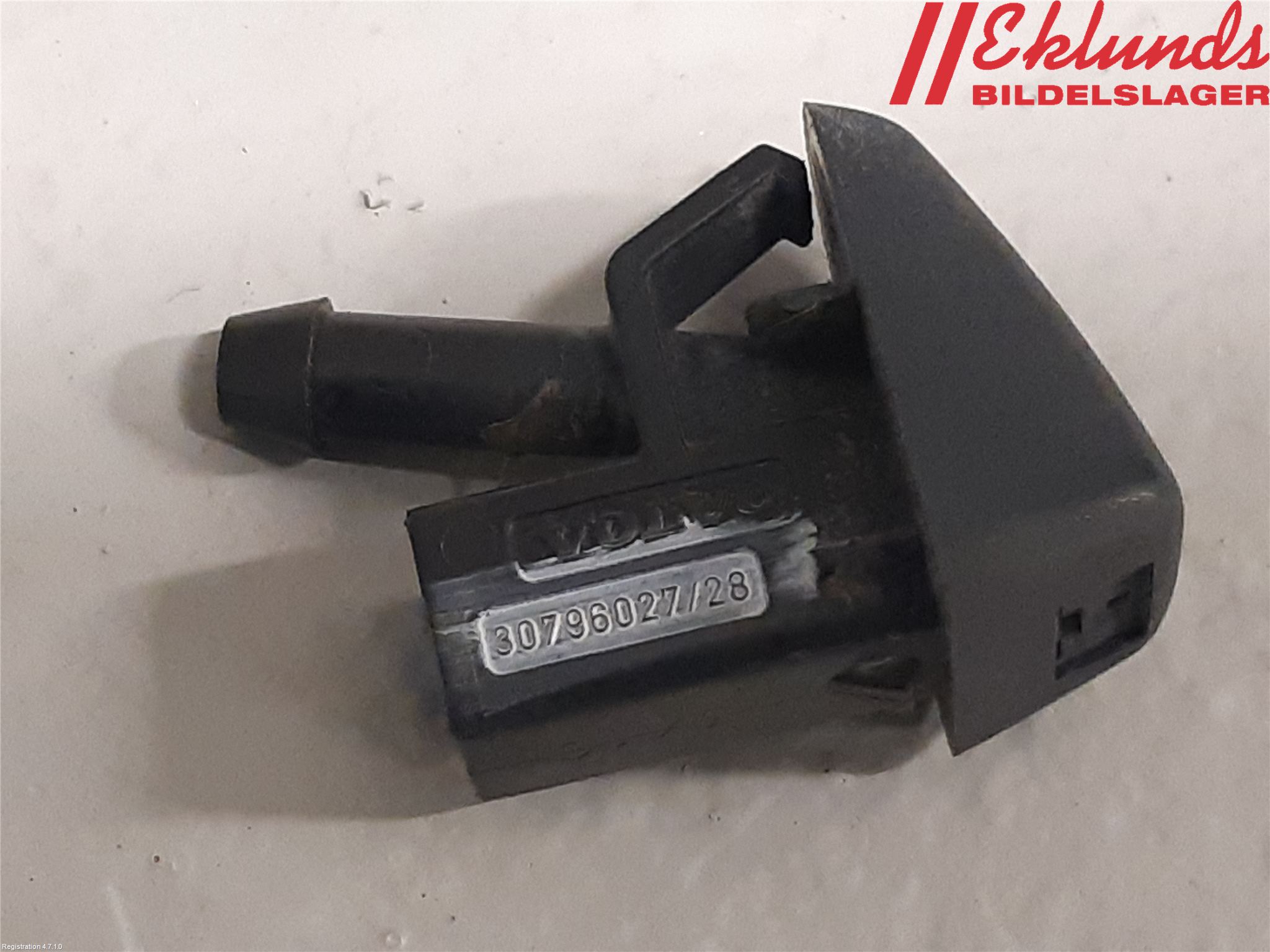 Volvo V70 08-13 Spolarmunstycke Rutor