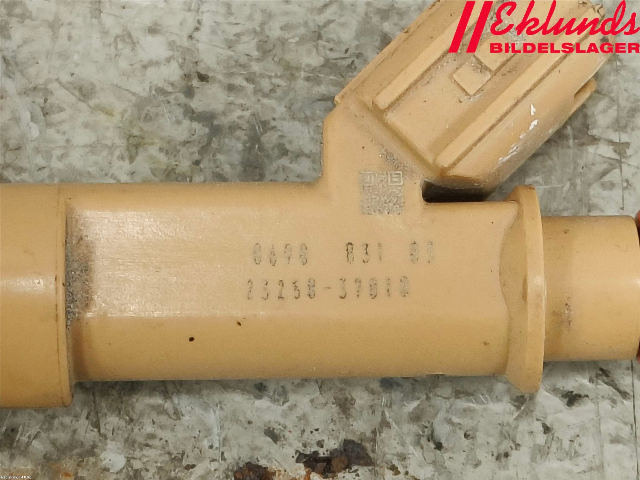 Toyota AVENSIS 09-15 Injspridare