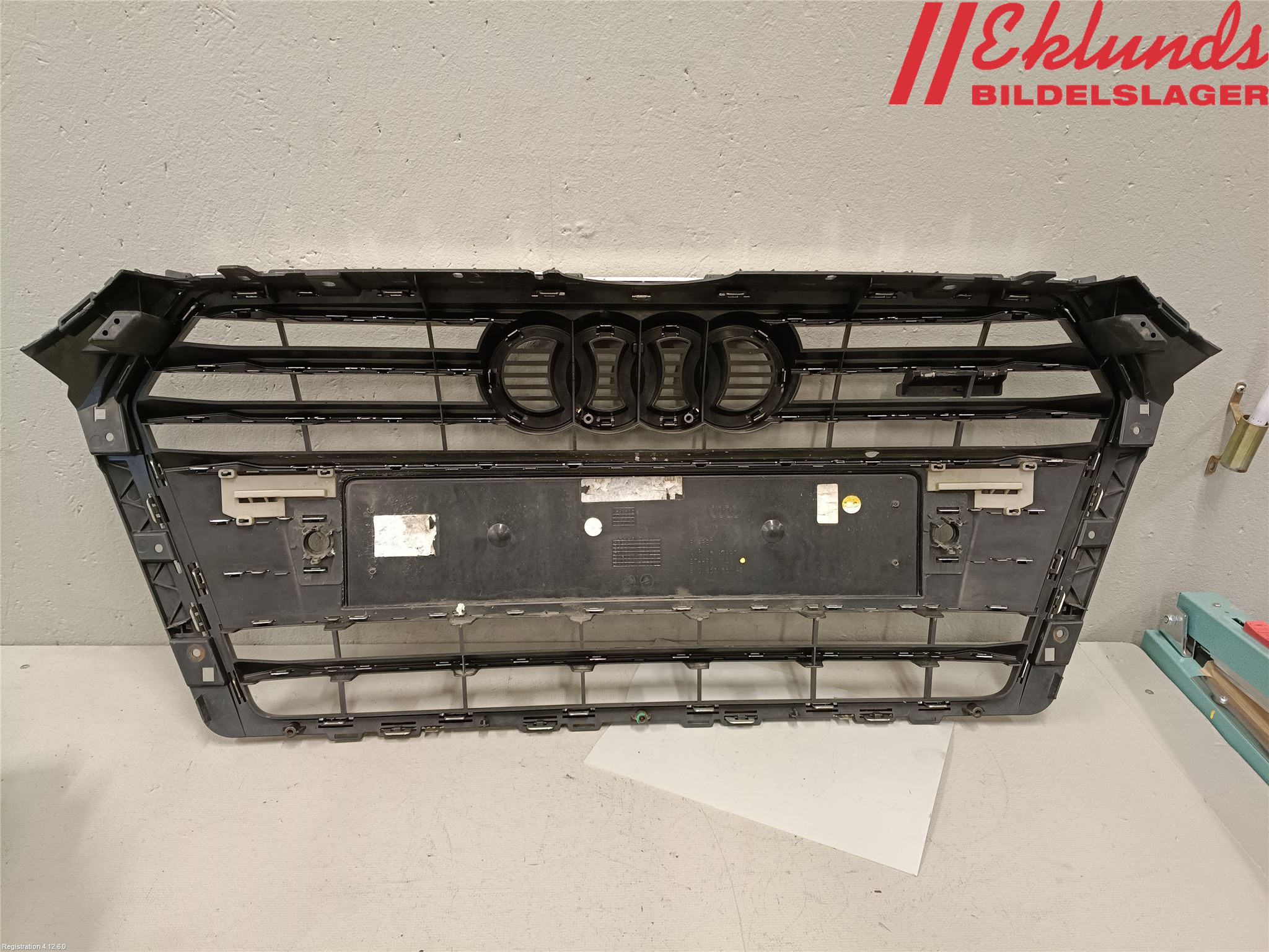 Audi A4/S4 B9 16-19 Grill Komp