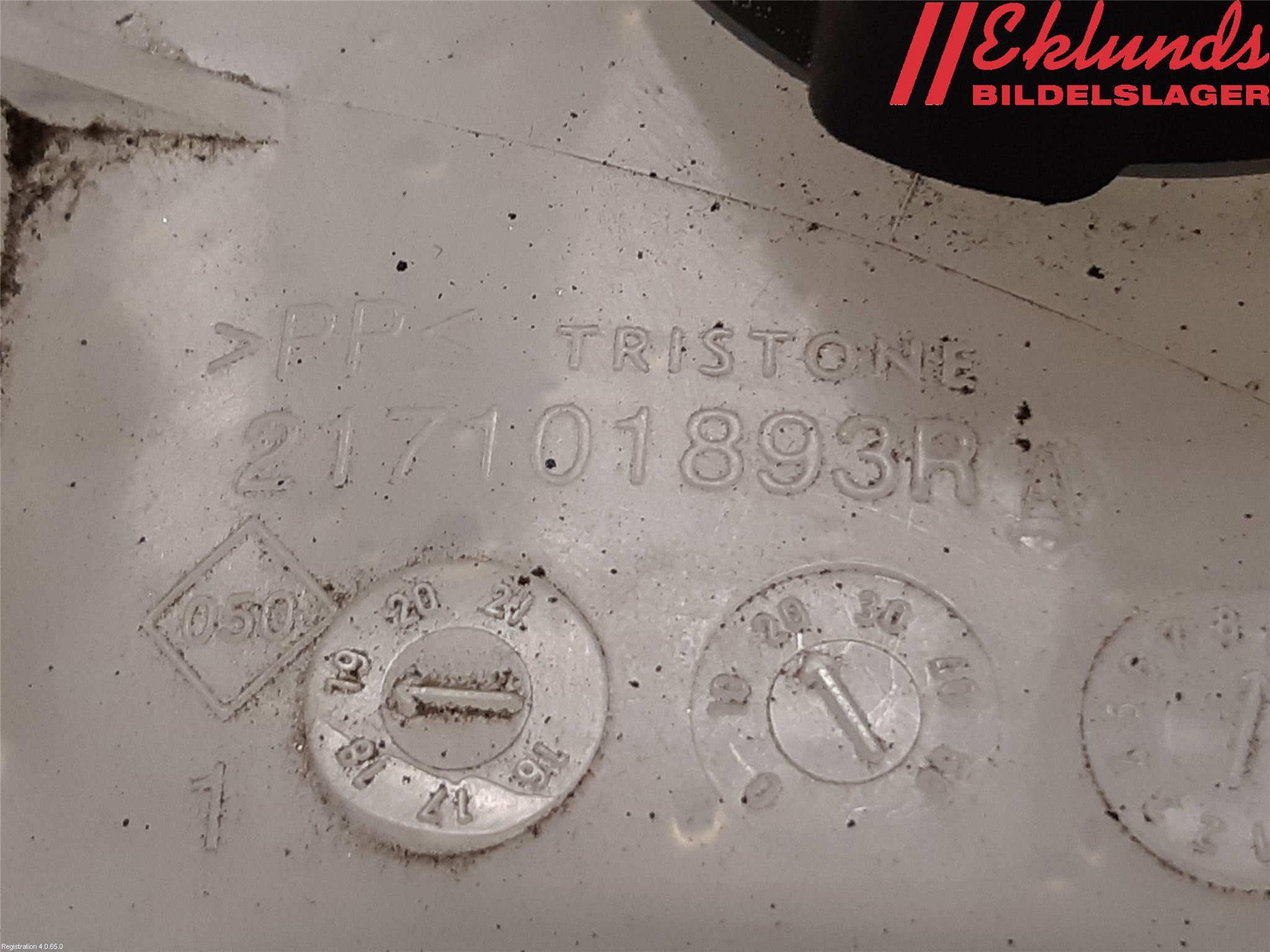 Nissan NV300 16-22 Expansionstank