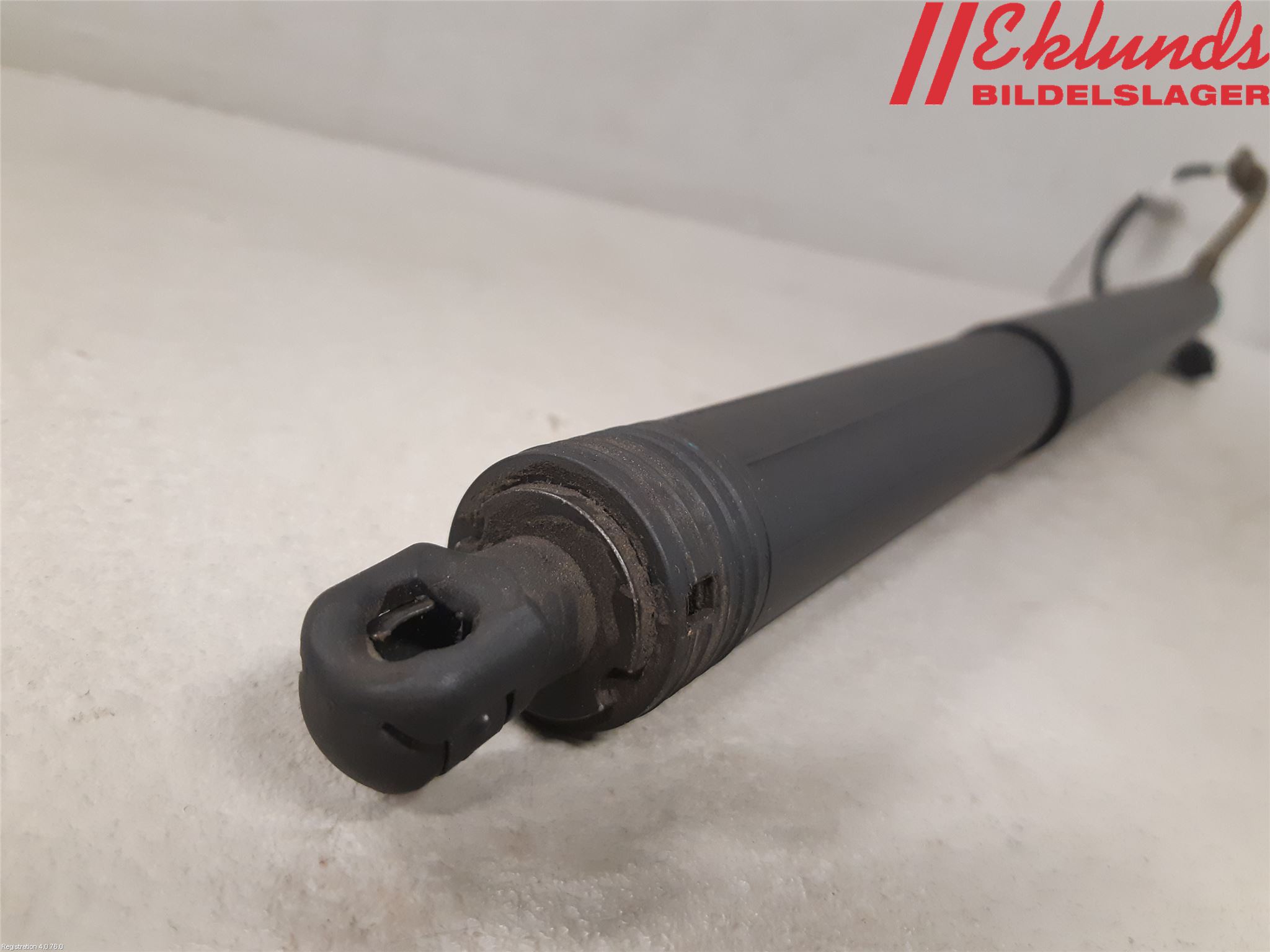 Audi Q2/SQ2 17- Bakluckeöppnare Automatisk