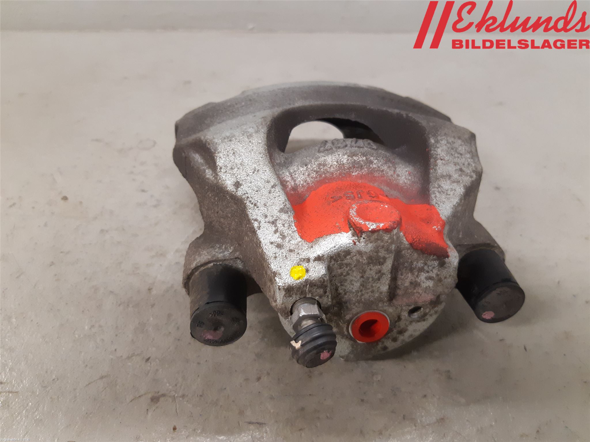Toyota YARIS XP21 20- Bromsok Fram Vänster