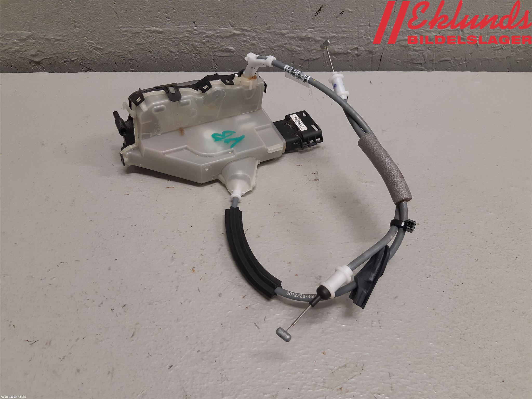 Opel MOKKA 21- Låskista-Dörrlås