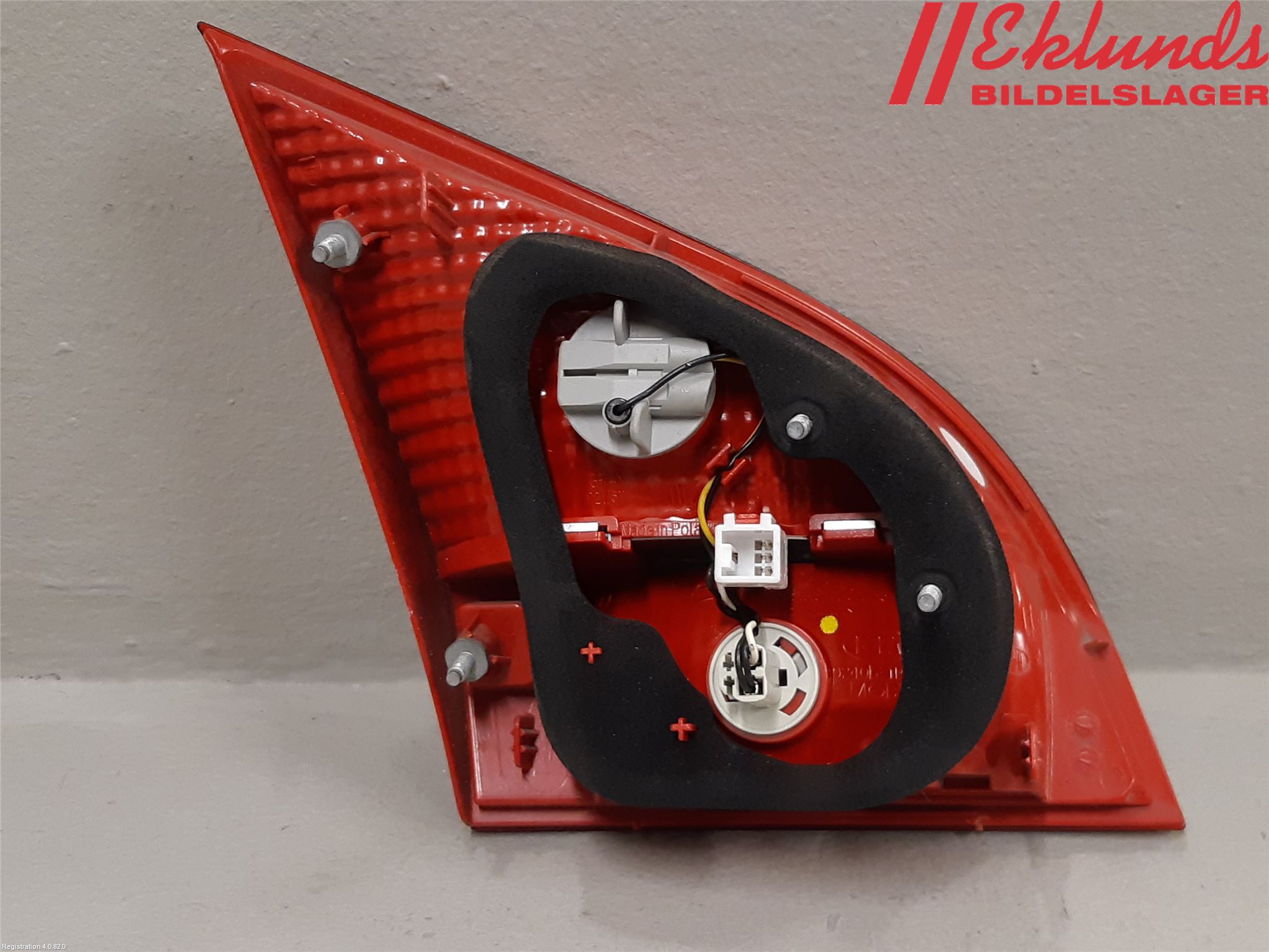 Kia VENGA 10-19 Bakljus Lucka Hö