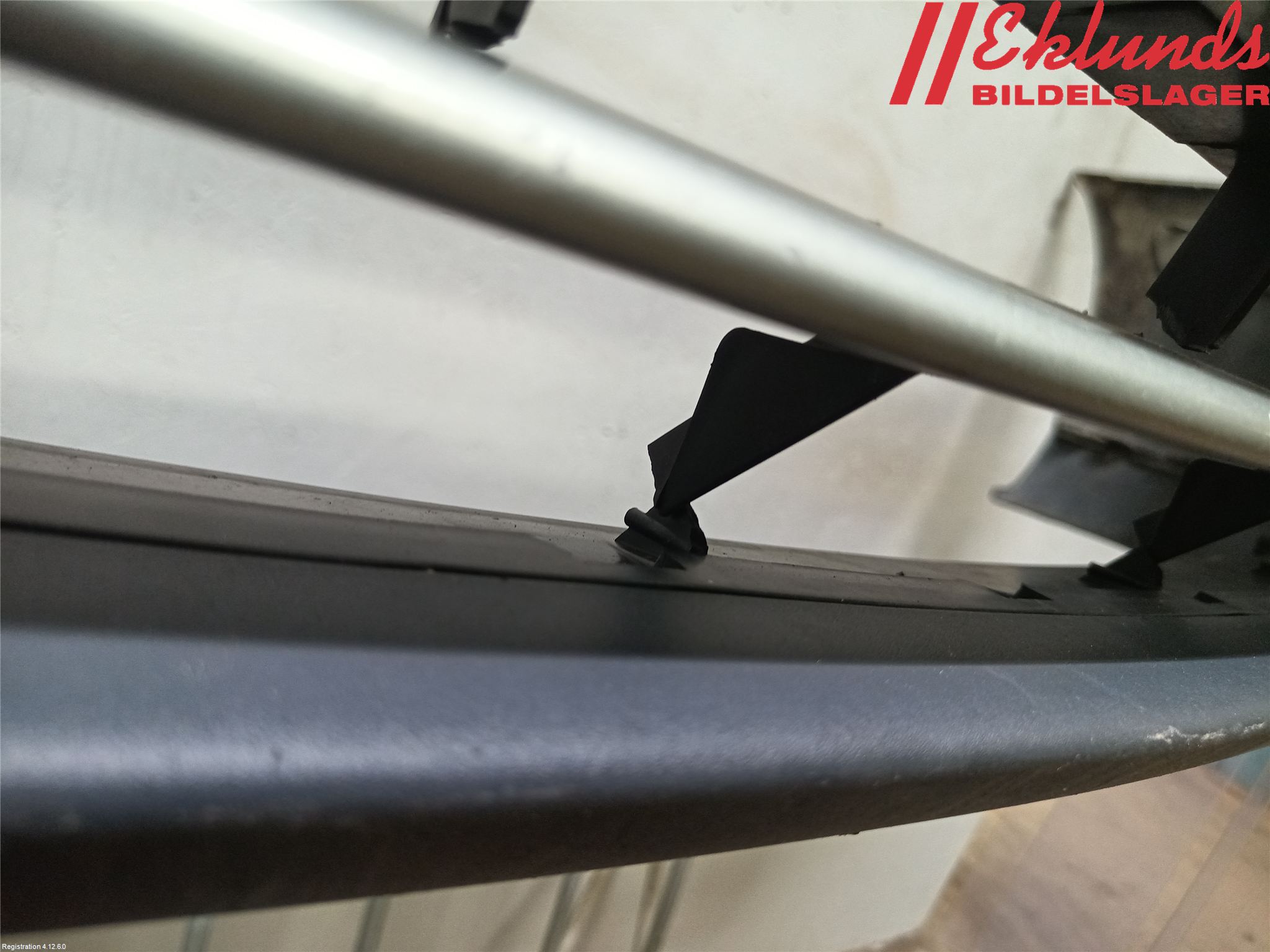 Volvo V70 05-08 Stötfångarbeklädnad Fram