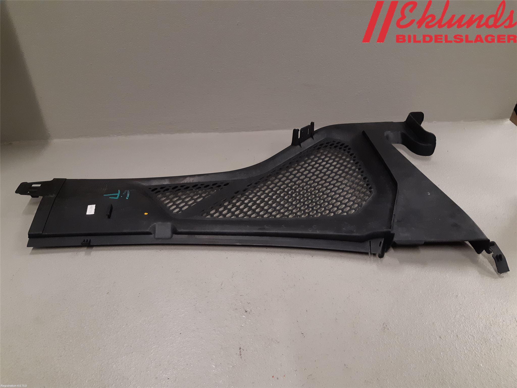 BMW X6 F16 14-19 Torpedplåt-Torpedplast