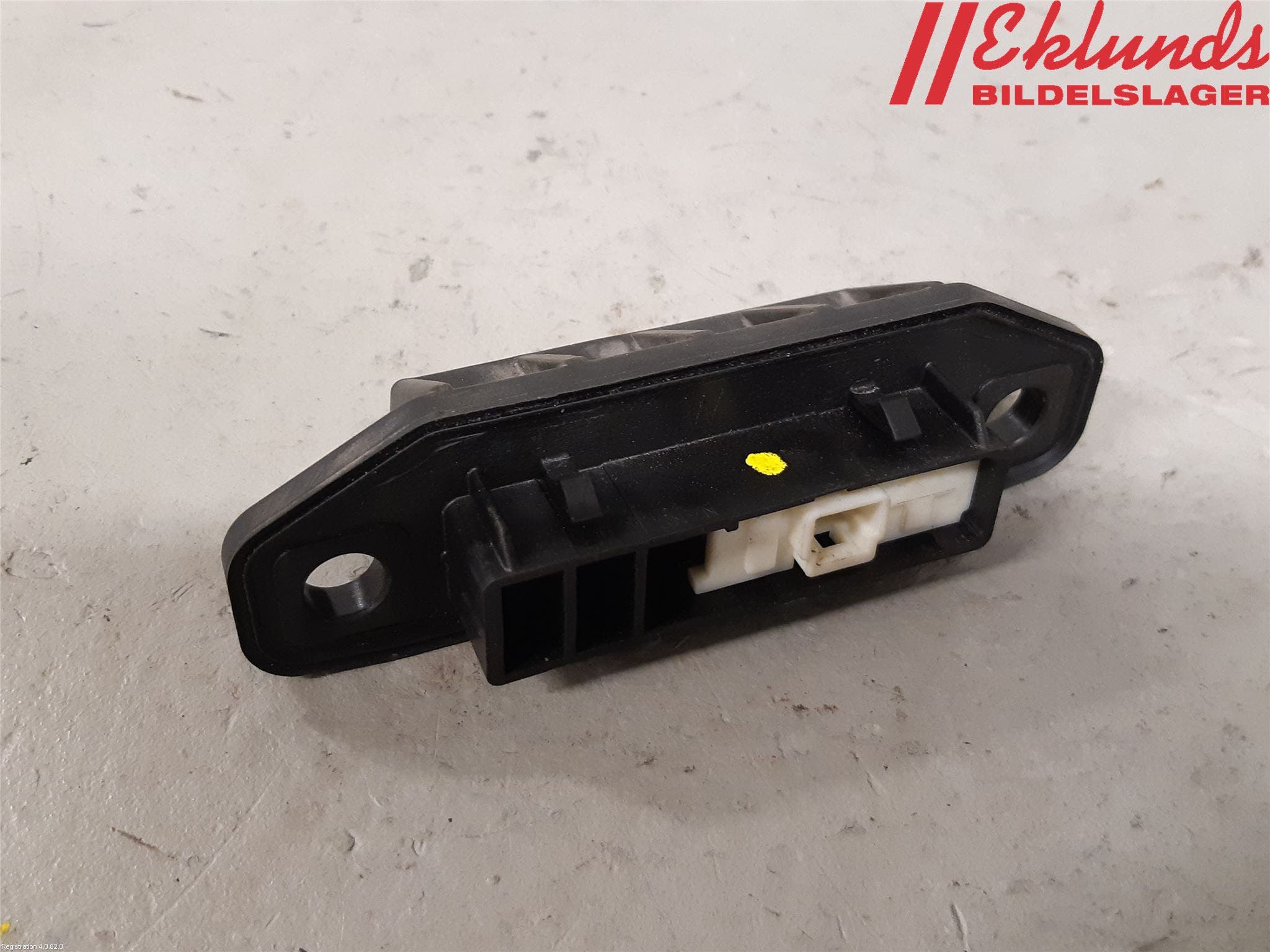 Toyota YARIS XP130 15-20 Bakluckehandtag