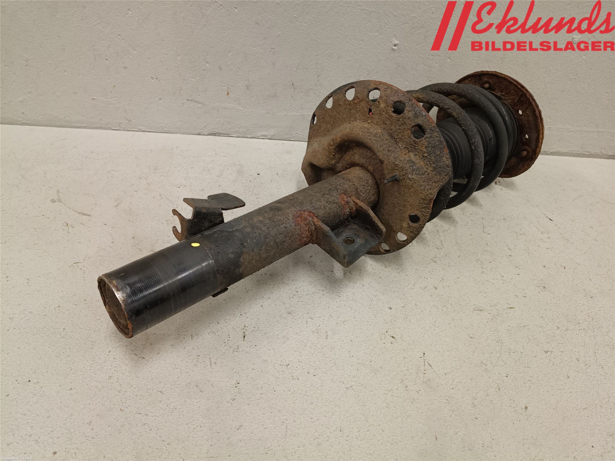 Ford MONDEO 07-15 Fjäderben Fram Vänster