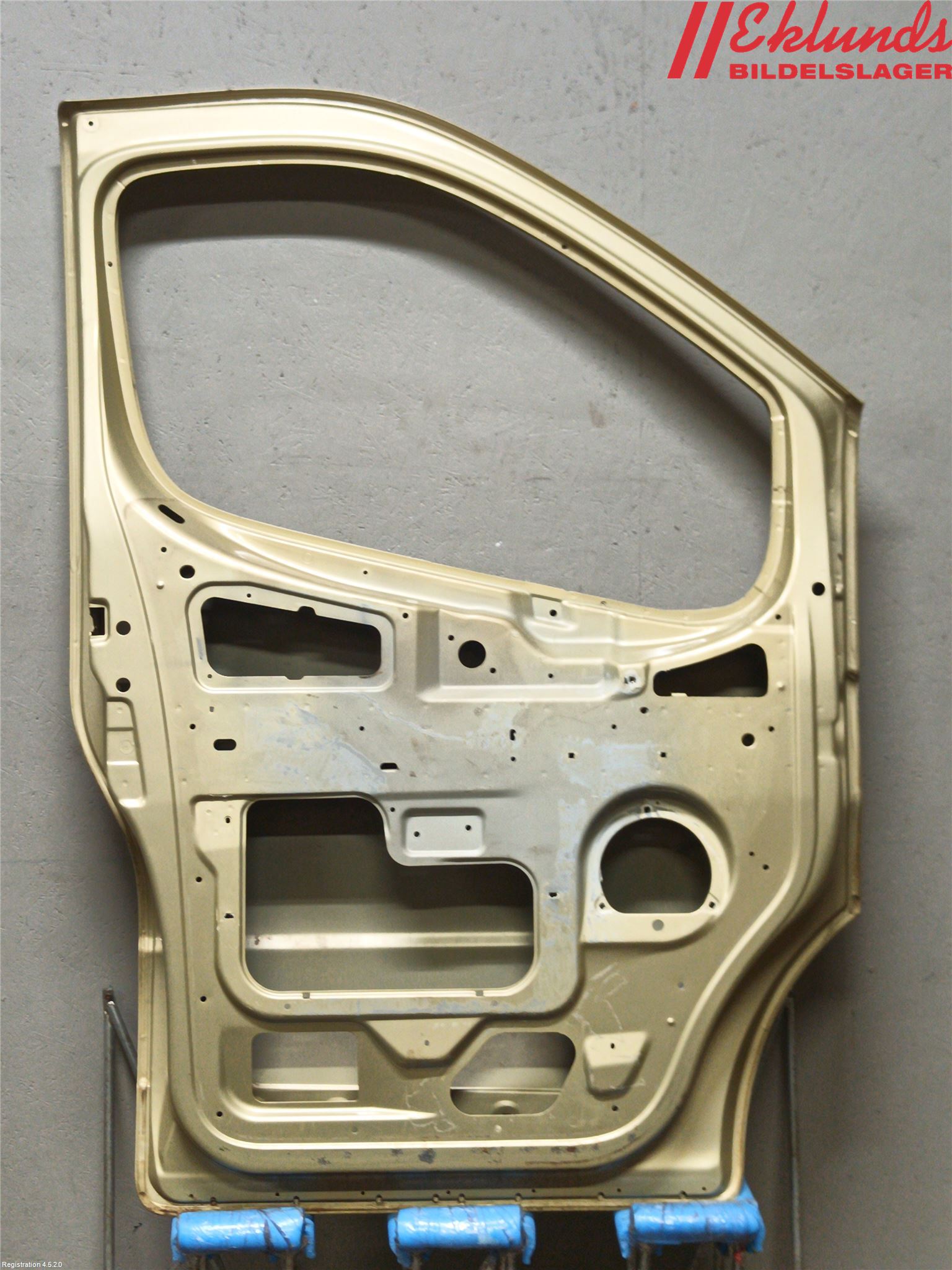 Opel VIVARO 01-14 Dörr Fram Vänster