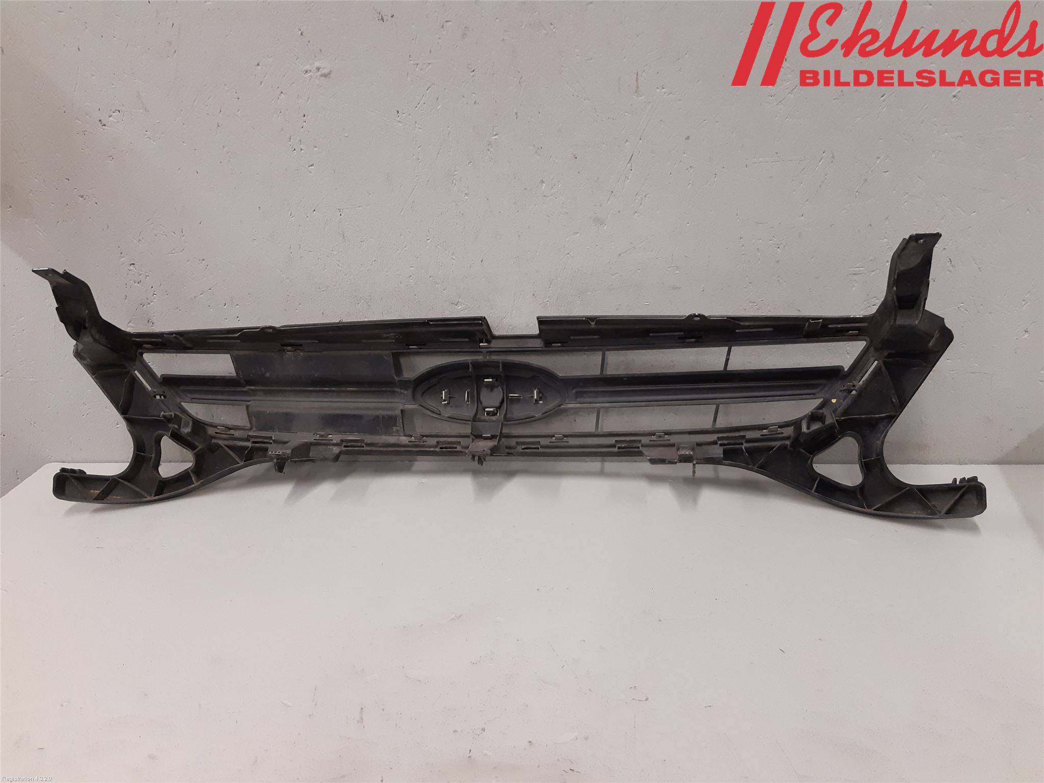 Ford MONDEO 07-15 Grill Komp