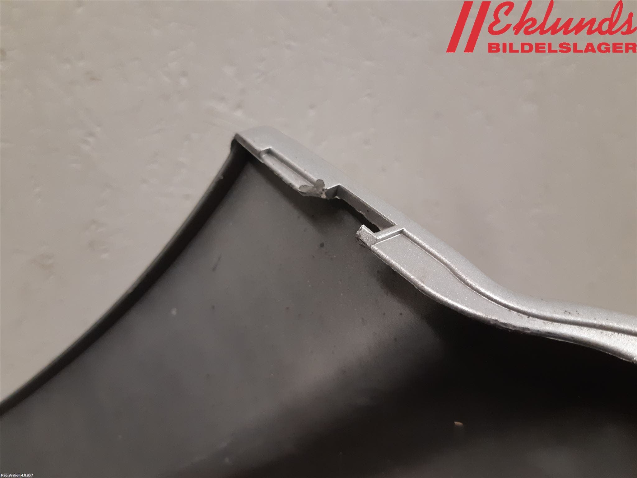 Opel VIVARO 01-14 Grill Komp