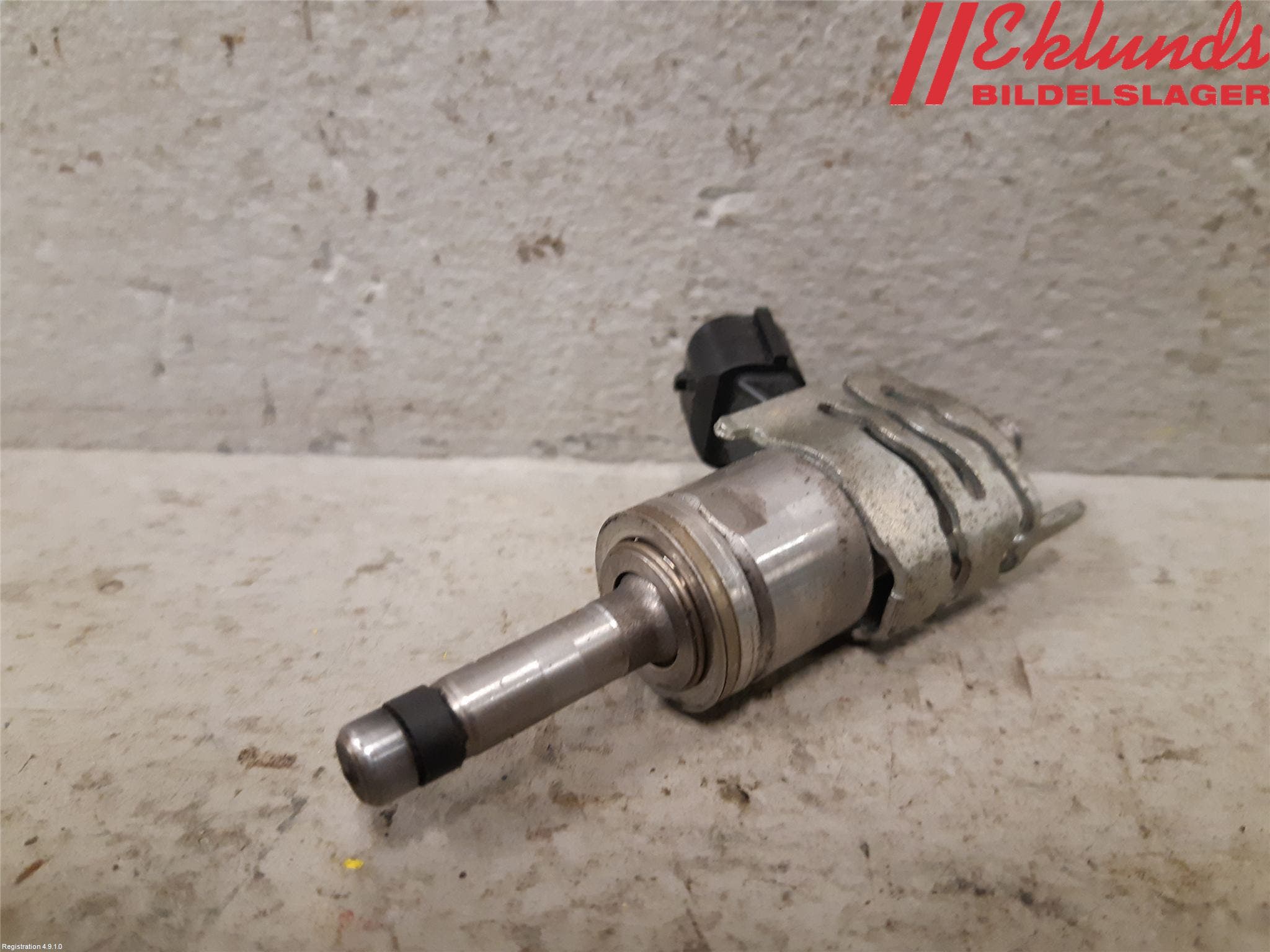 Toyota RAV4 19- Injspridare