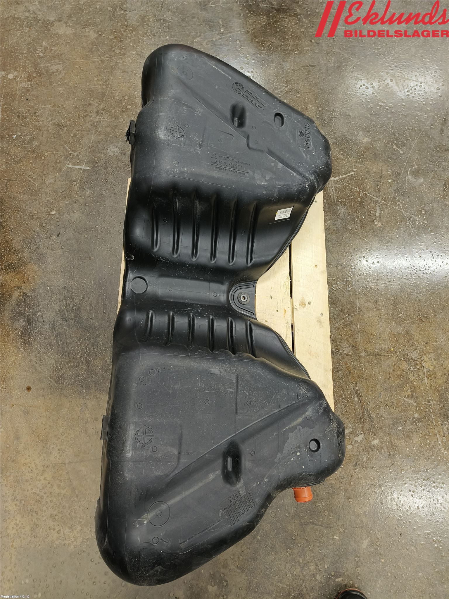 BMW 5 G30/G31/F90 17-23 Bränsletank