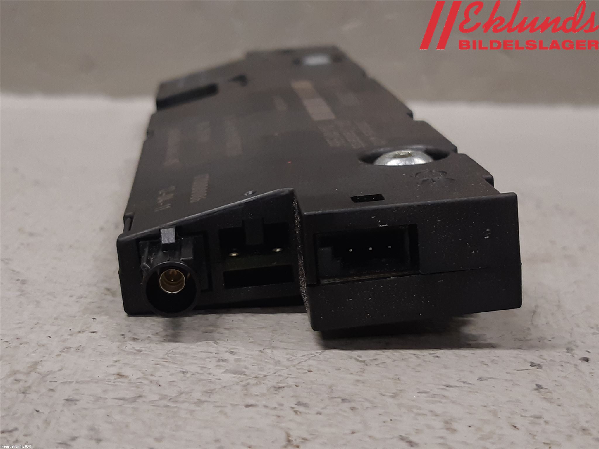 BMW 5 F10/F11/F18 09-17 Antennförstärkare