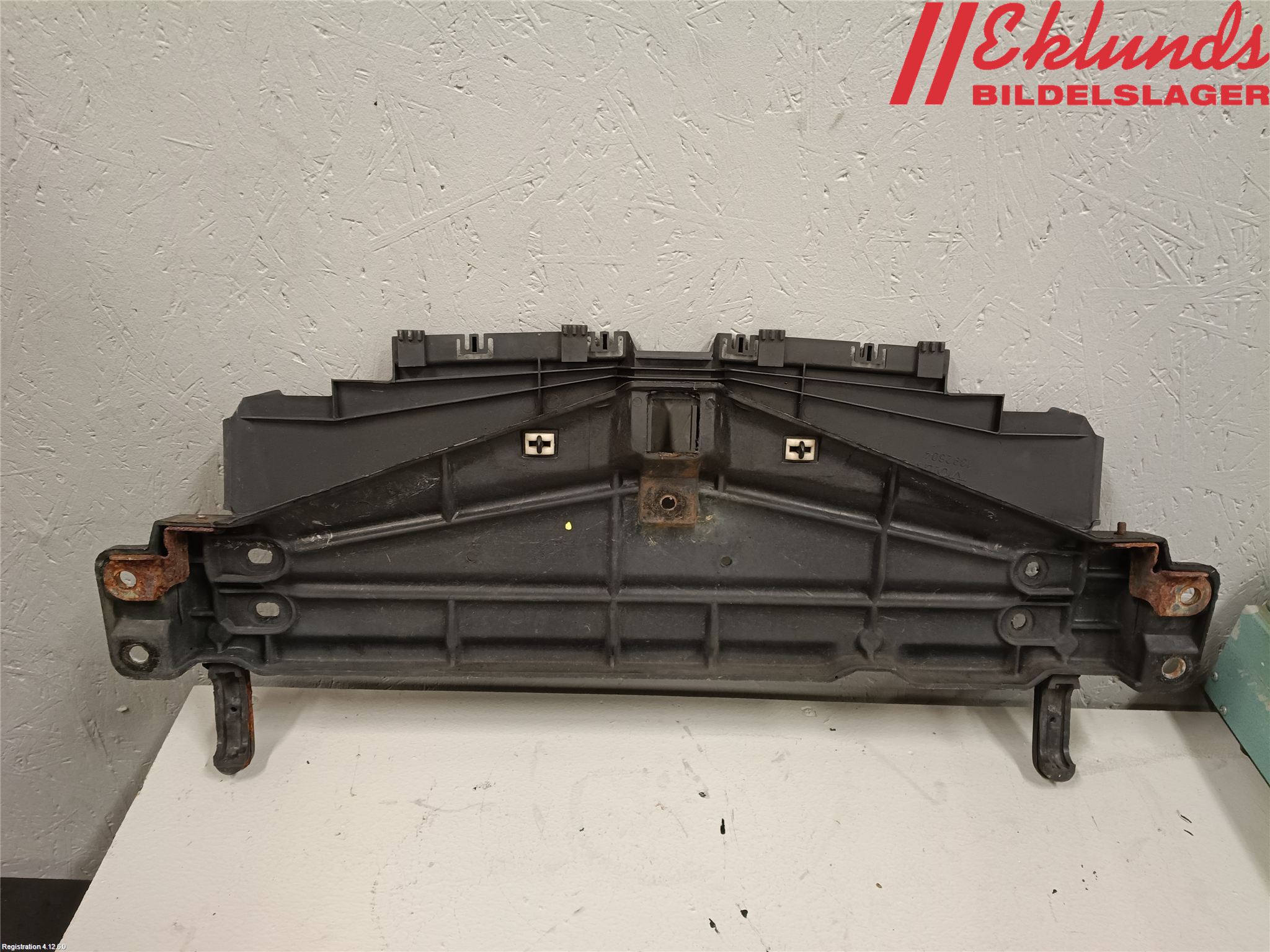 Volvo 940 91-98 Frontplåt