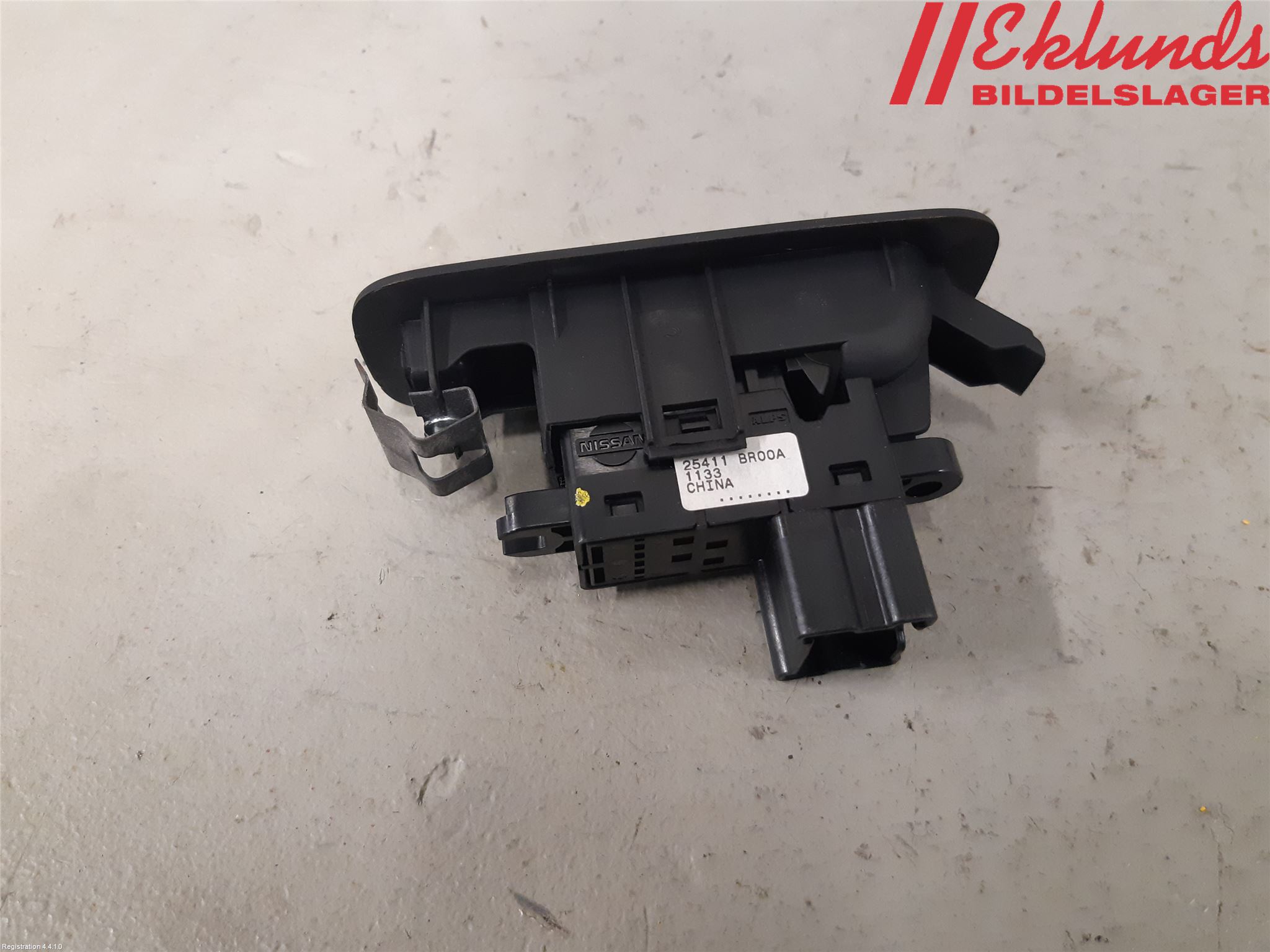 Nissan QASHQAI 10-14 Strömställare Elhiss