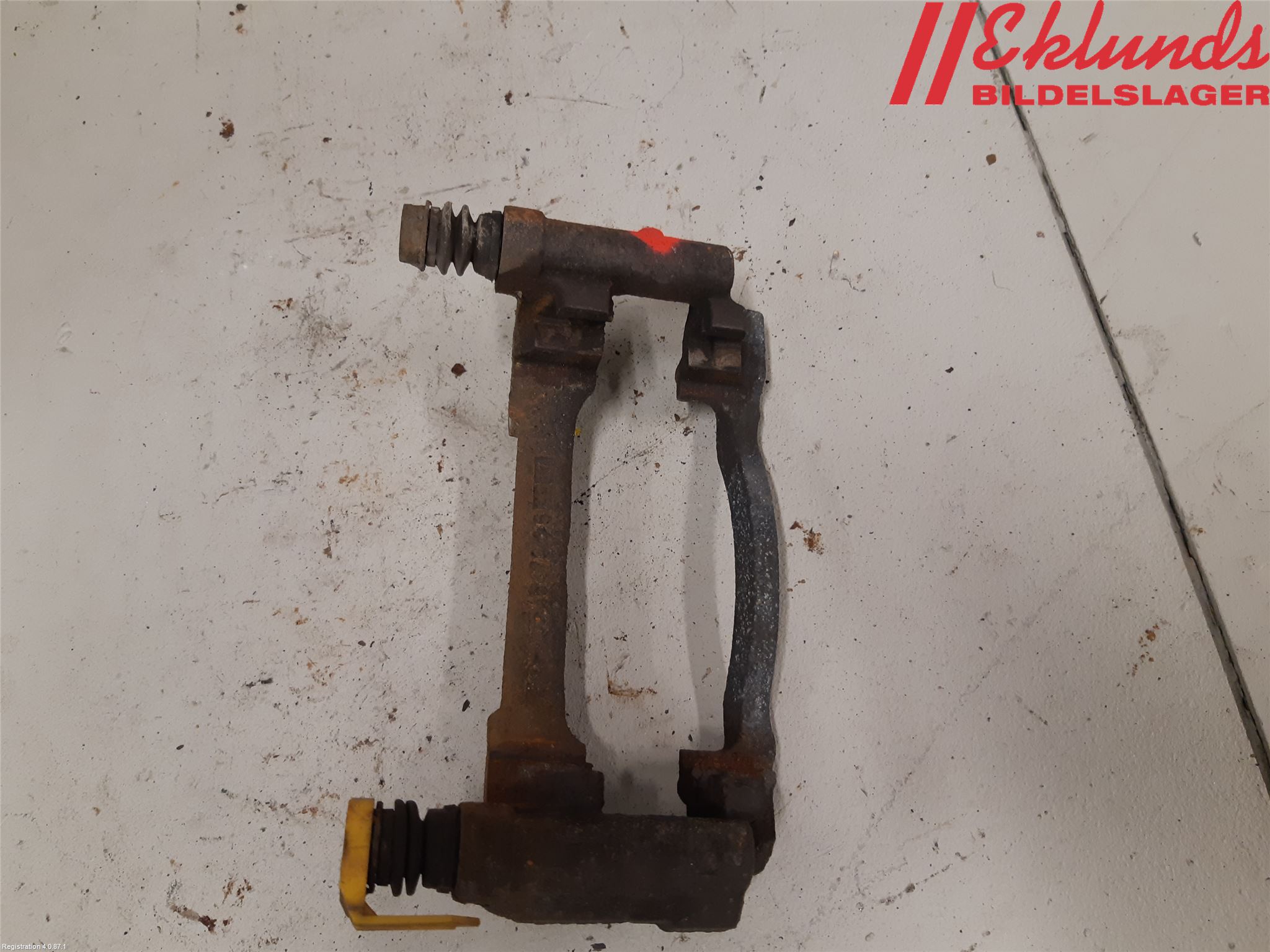 Renault TRAFIC/E-TECH 15- Bromsokshållare