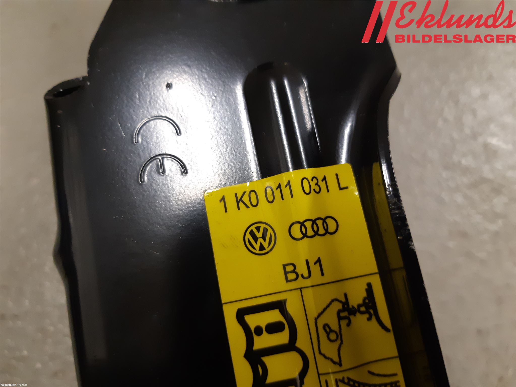 Volkswagen VW GOLF VI 09-13 Domkraft