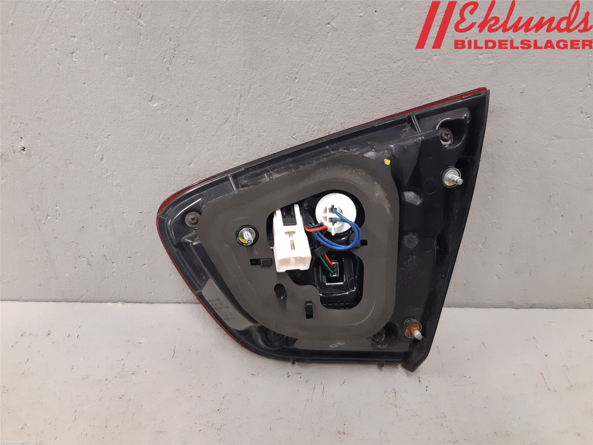 Kia RIO 12-16 Bakljus Lucka Vä