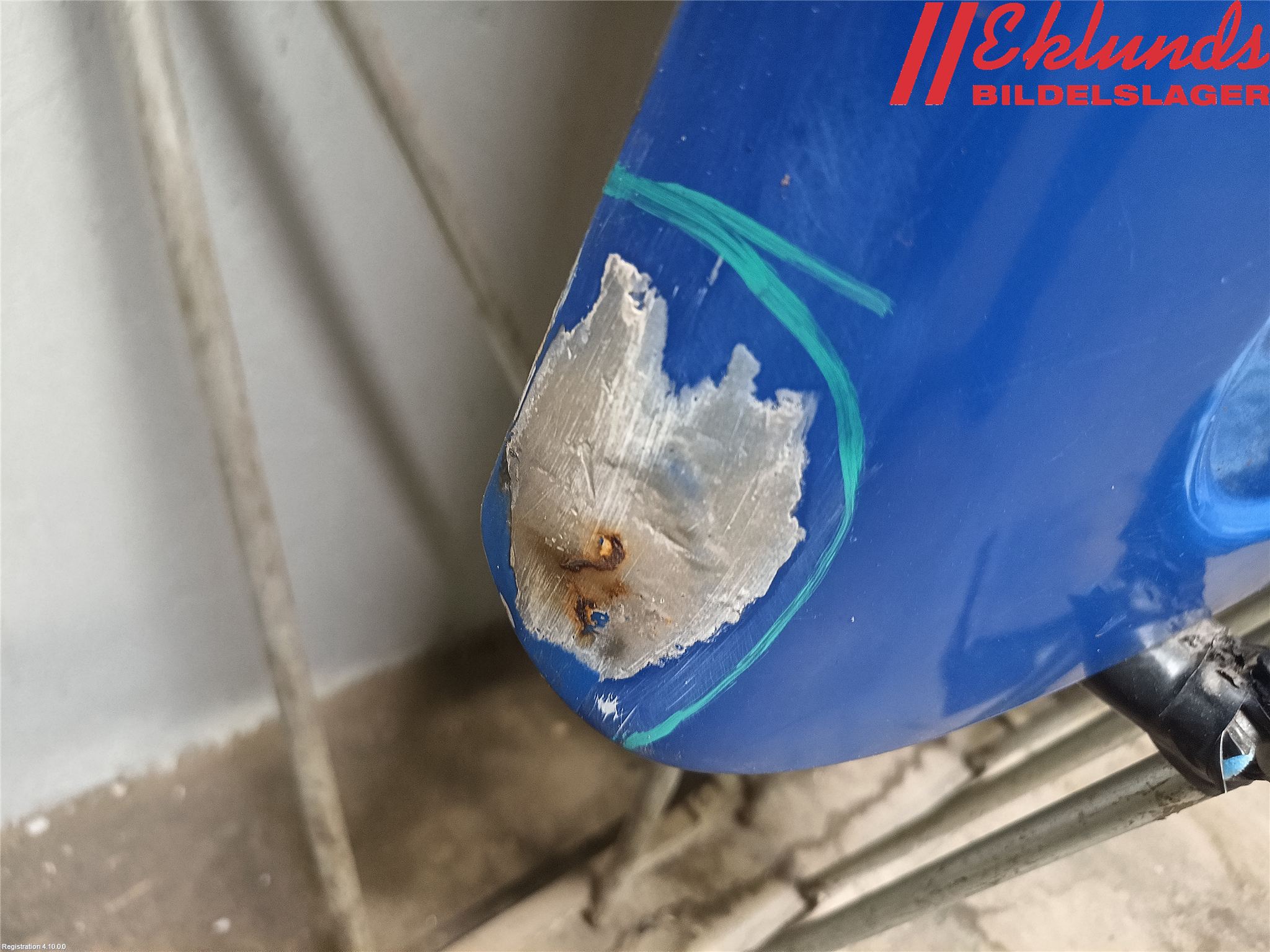 Volkswagen VW 1303 Huv Fram