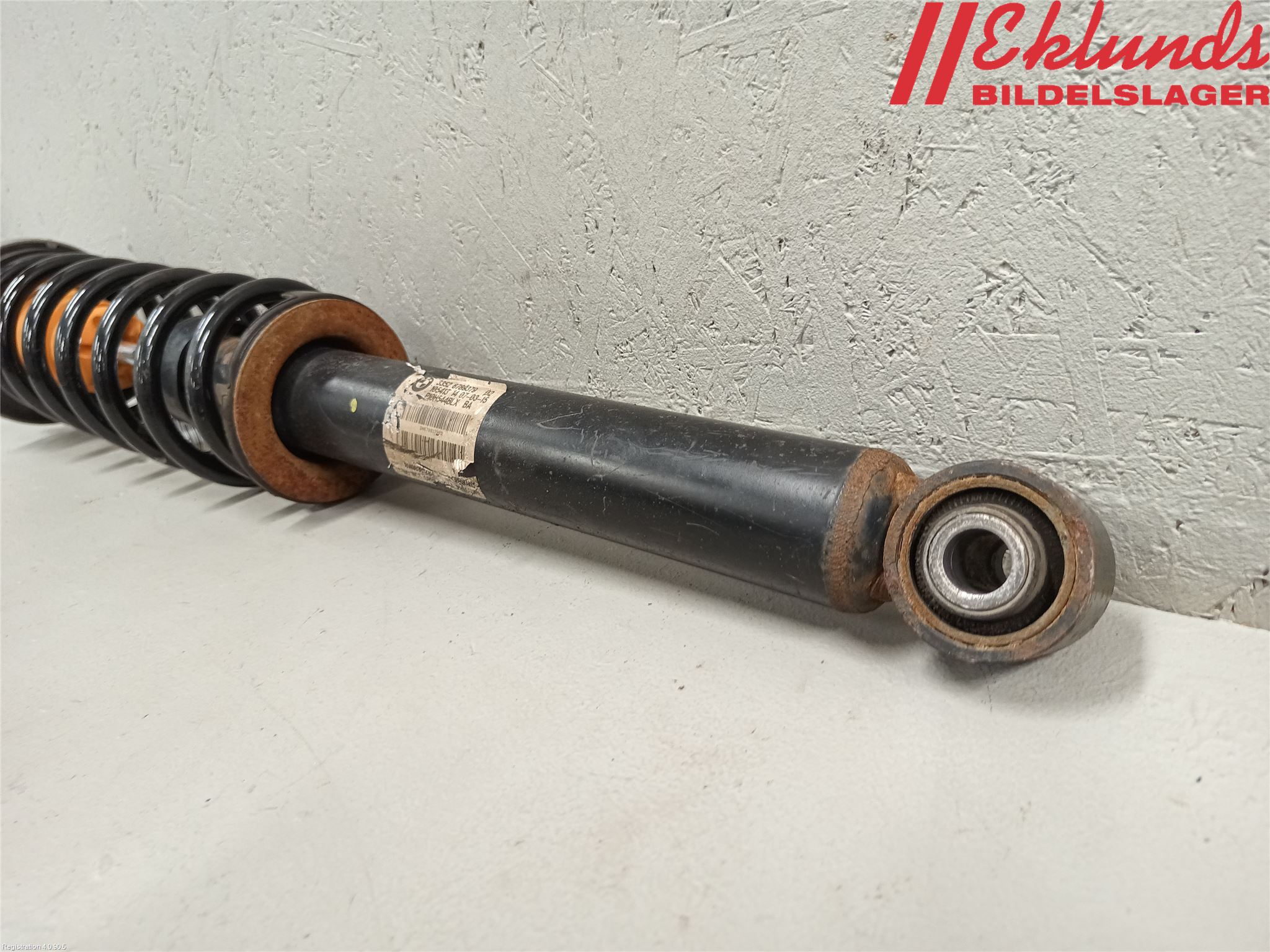 BMW 5 F10/F11/F18 09-17 Fjäderben Bak Höger