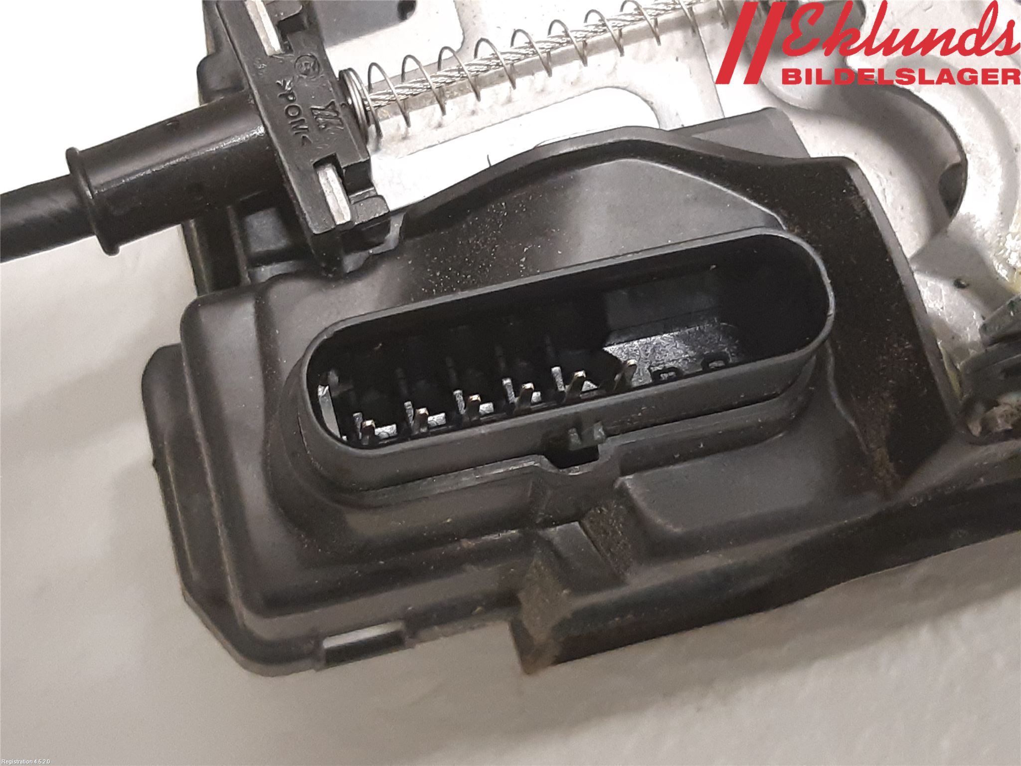 Volvo V90 17->> Låskista-Dörrlås