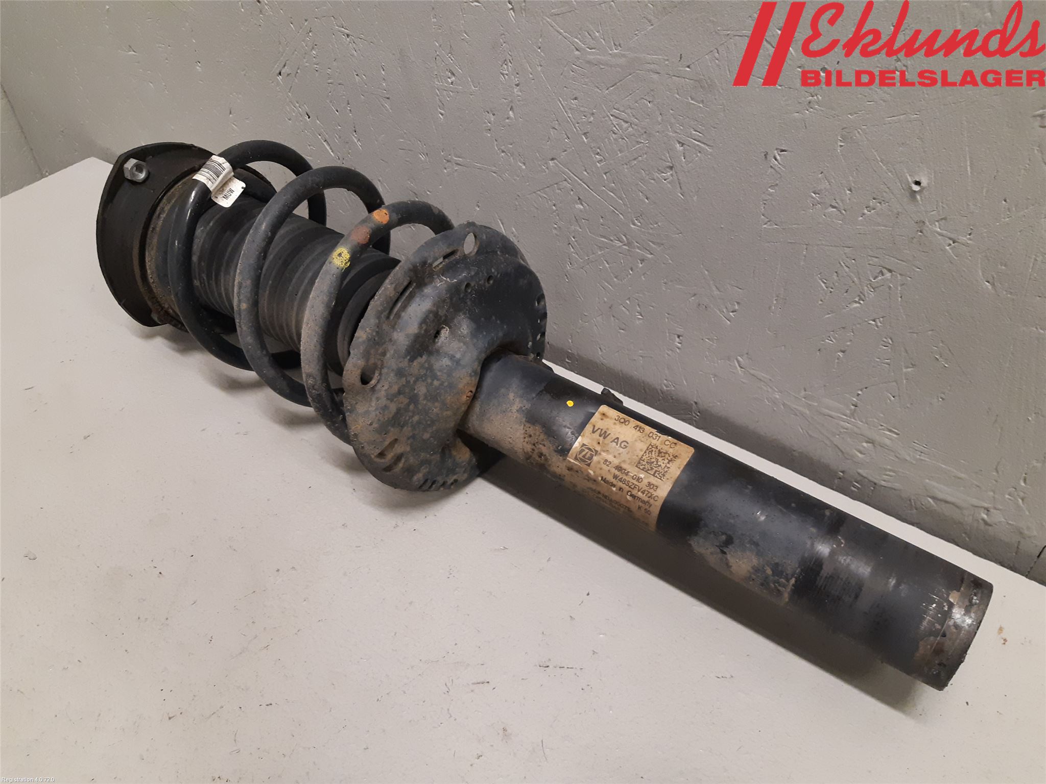 Volkswagen VW PASSAT 15-19 Fjäderben Fram Höger