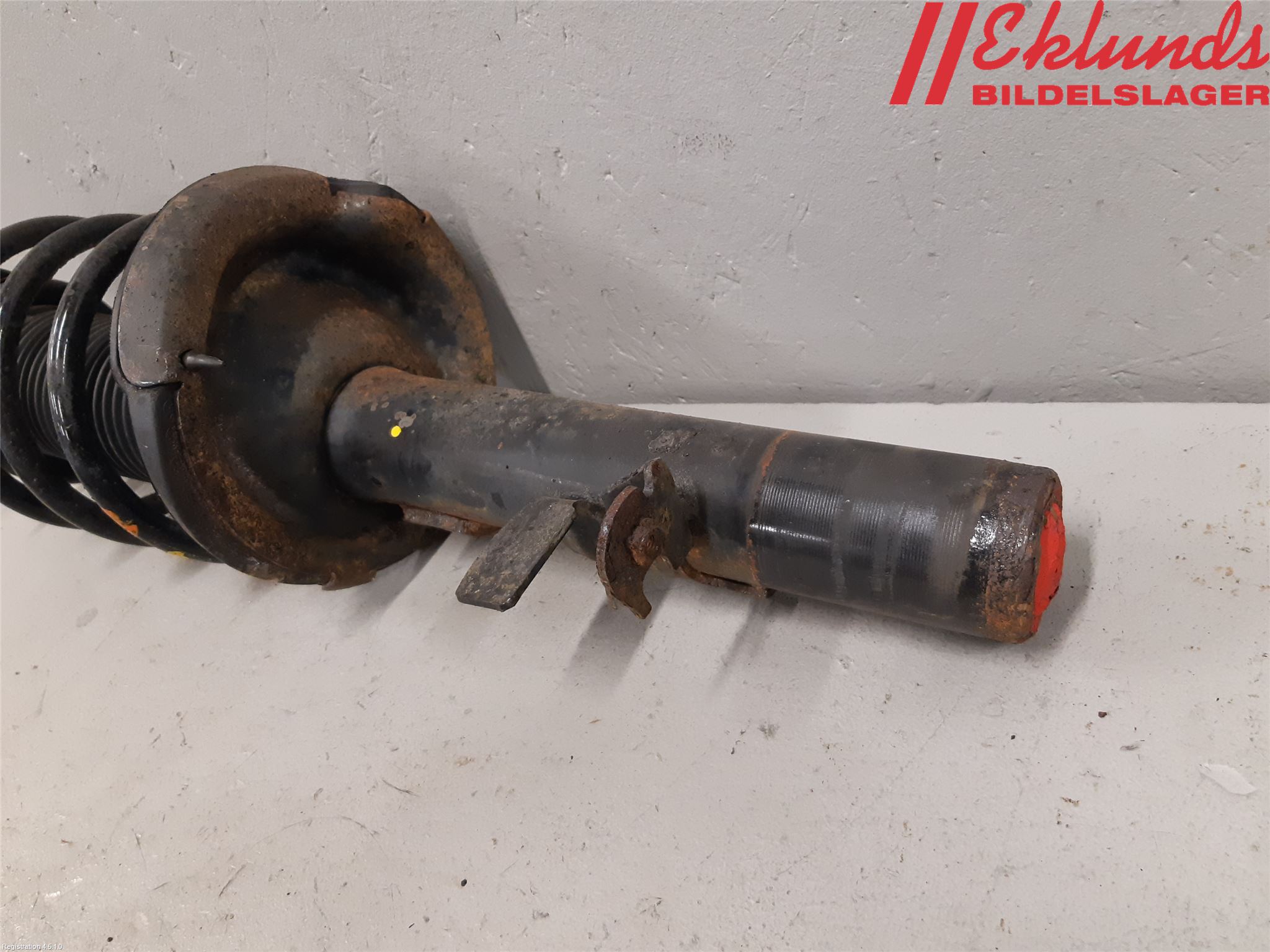 Ford FOCUS 11-14 Fjäderben Fram Vänster