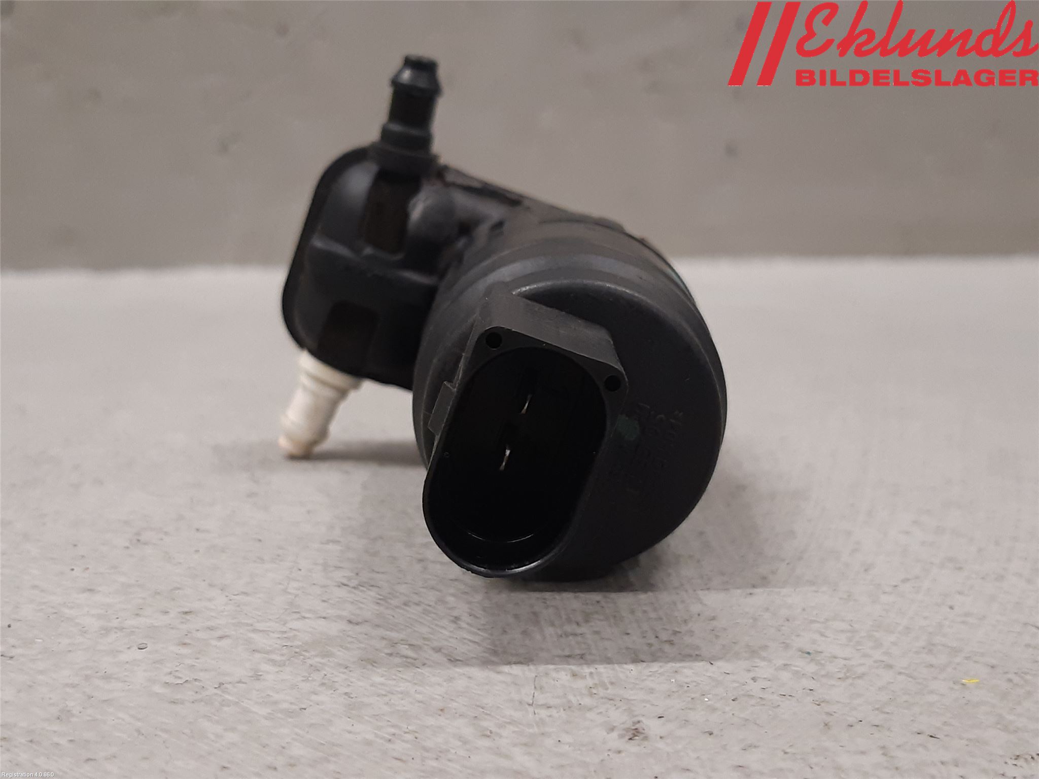 Volkswagen VW POLO 10-17 Spolarpump Vindruta