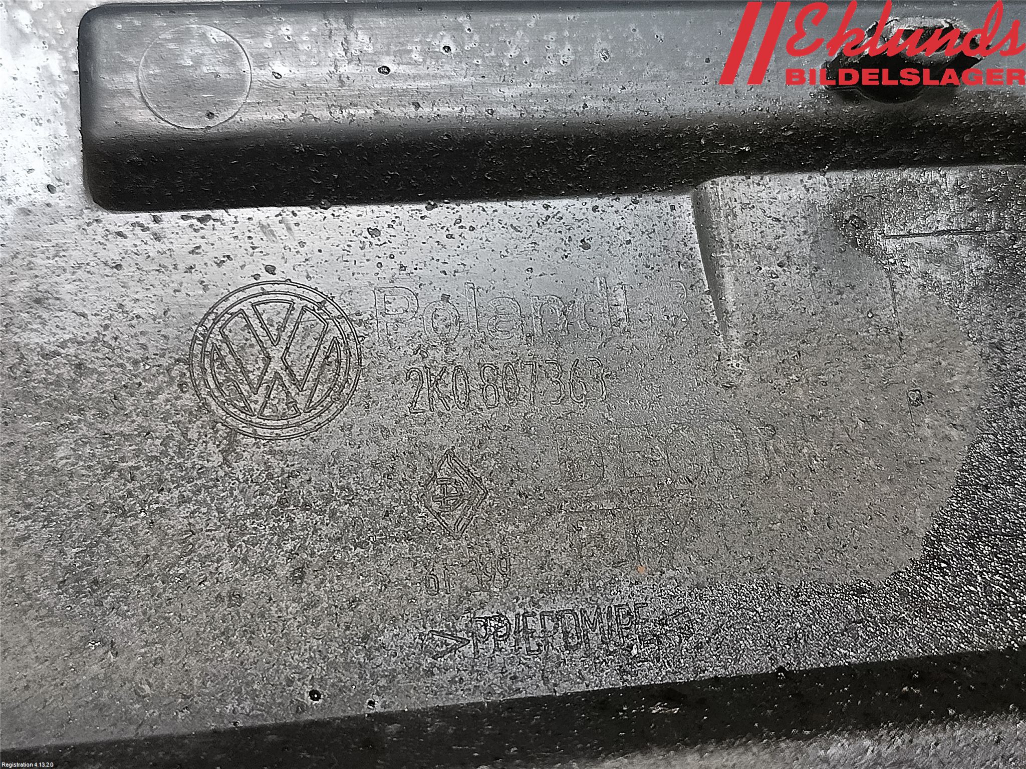 Volkswagen VW CADDY      04-10 Stötfångarbeklädnad Bak