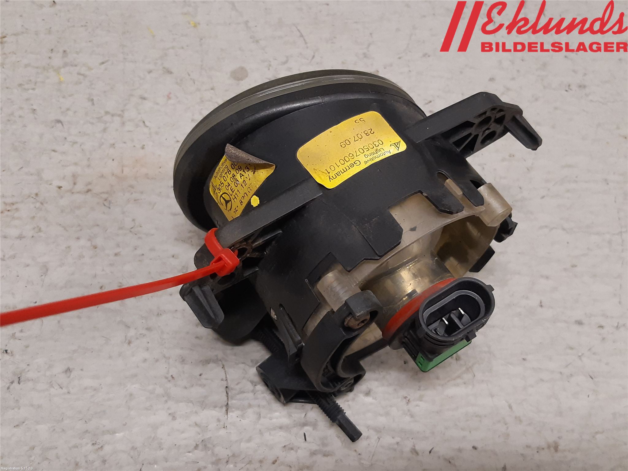 Mercedes-Benz MB C-KLASS (W204) 07-15 Dimljus-Varselljus Fram