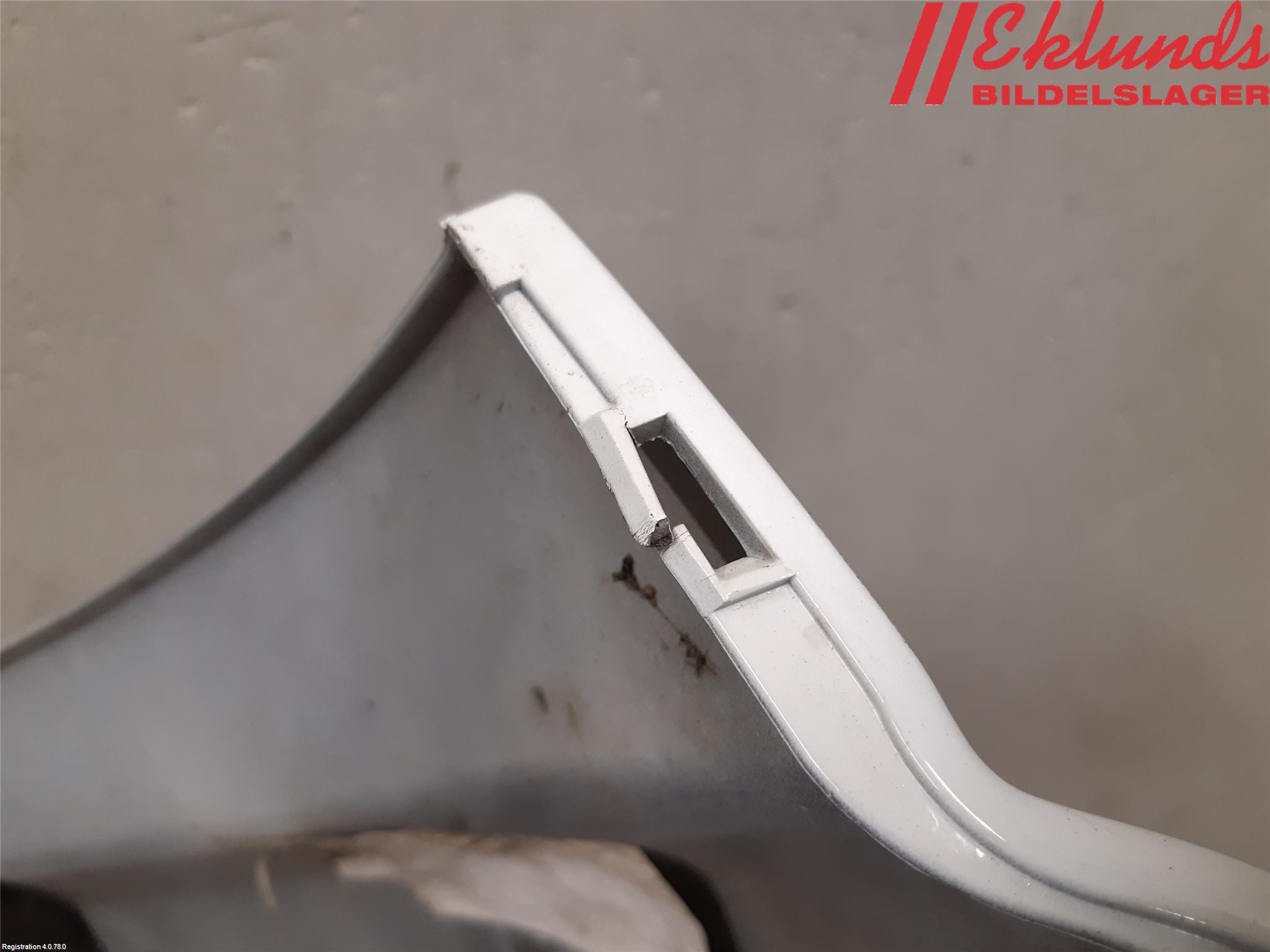 Opel VIVARO 01-14 Grill Komp