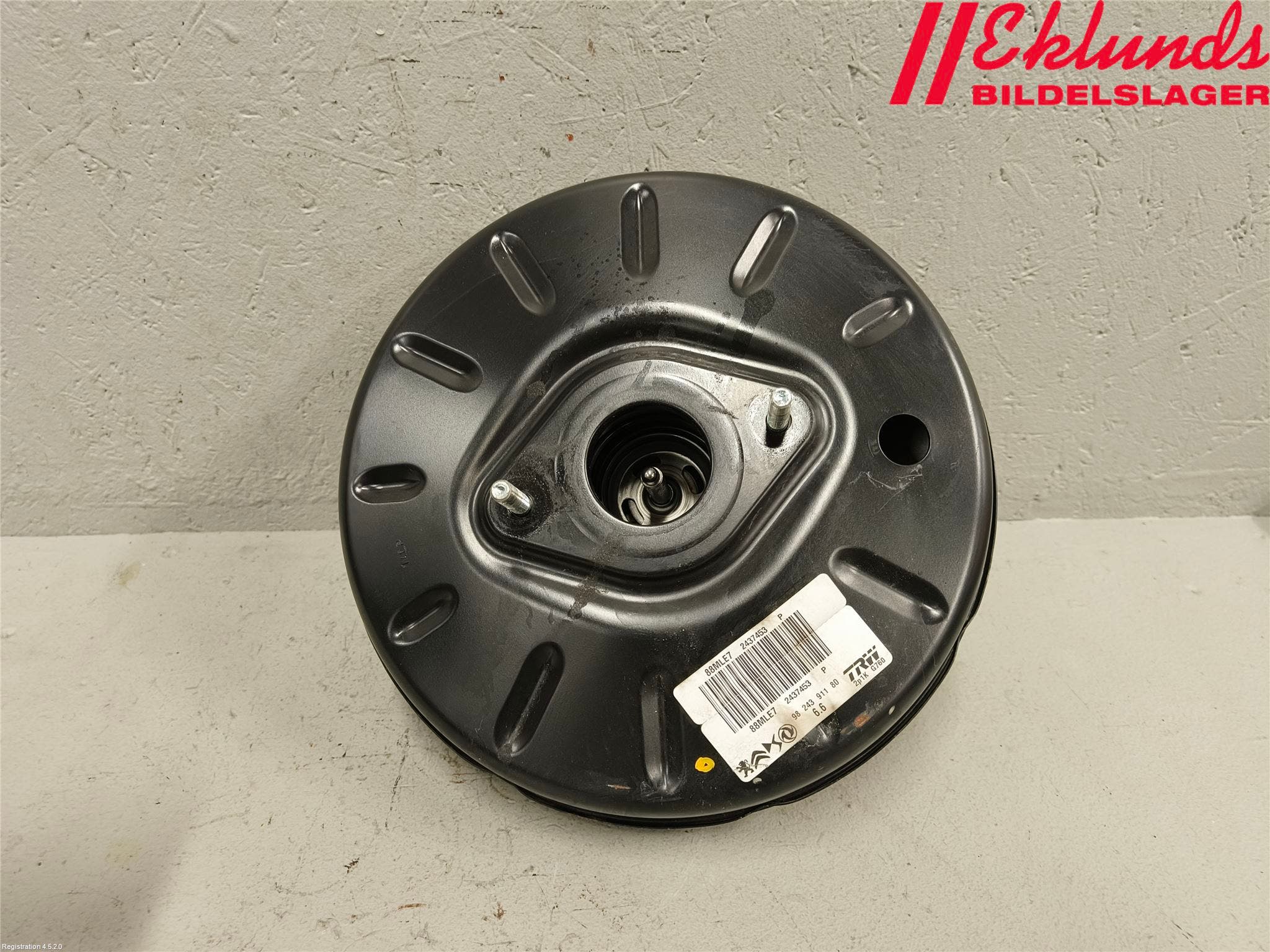 Peugeot 2008/E-2008 20- Bromsservo