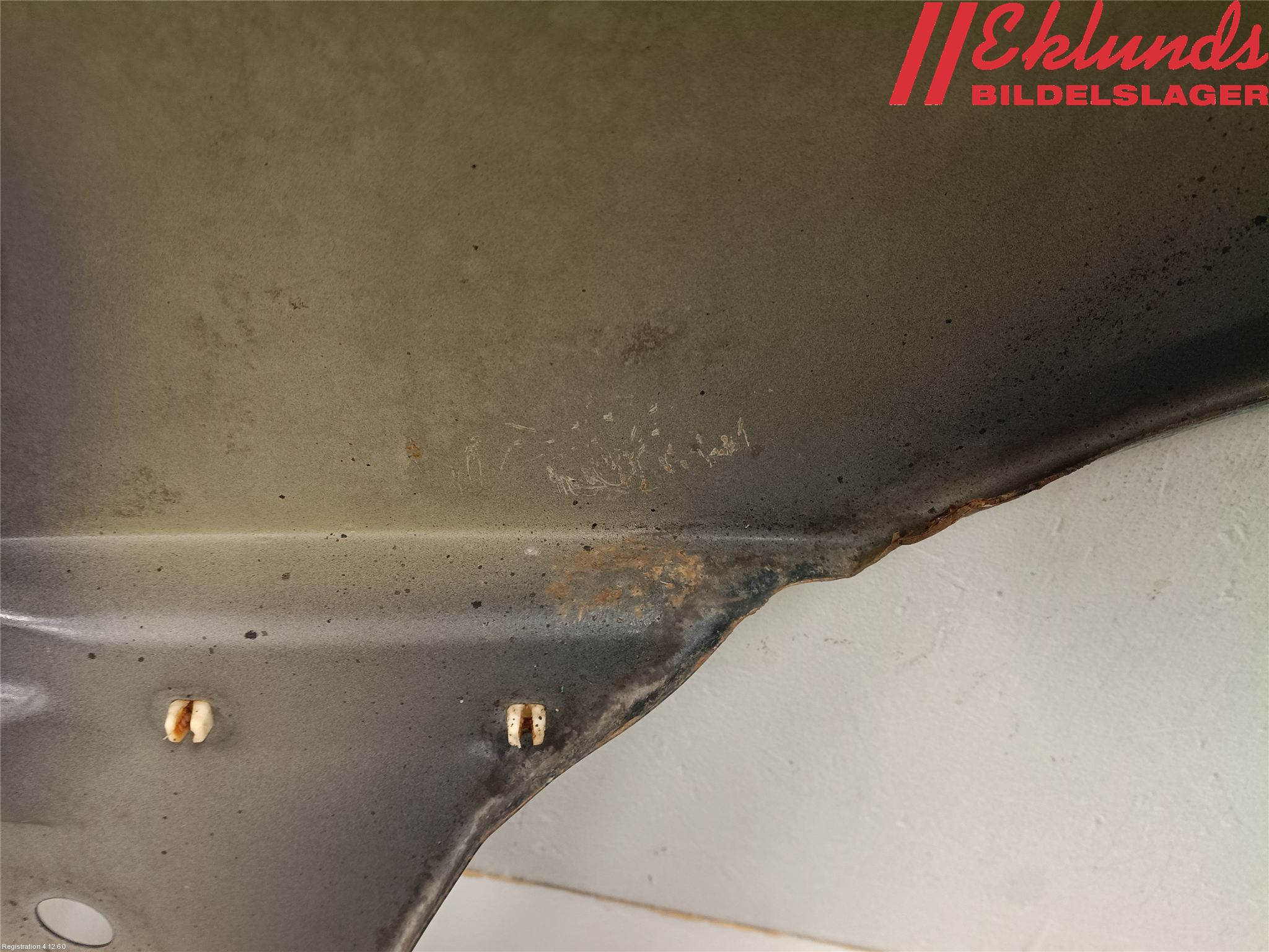 Volvo S60 01-04 Skärm Fram Höger