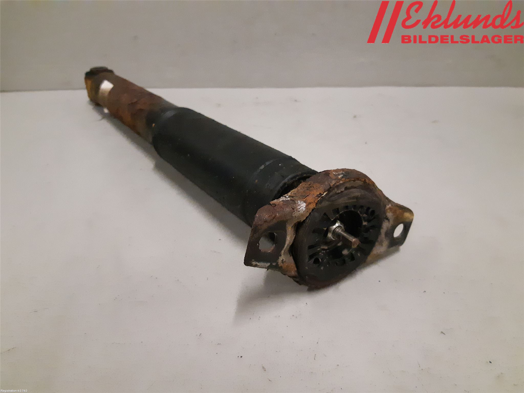 Volvo V70 08-13 Stötdämpare Bak