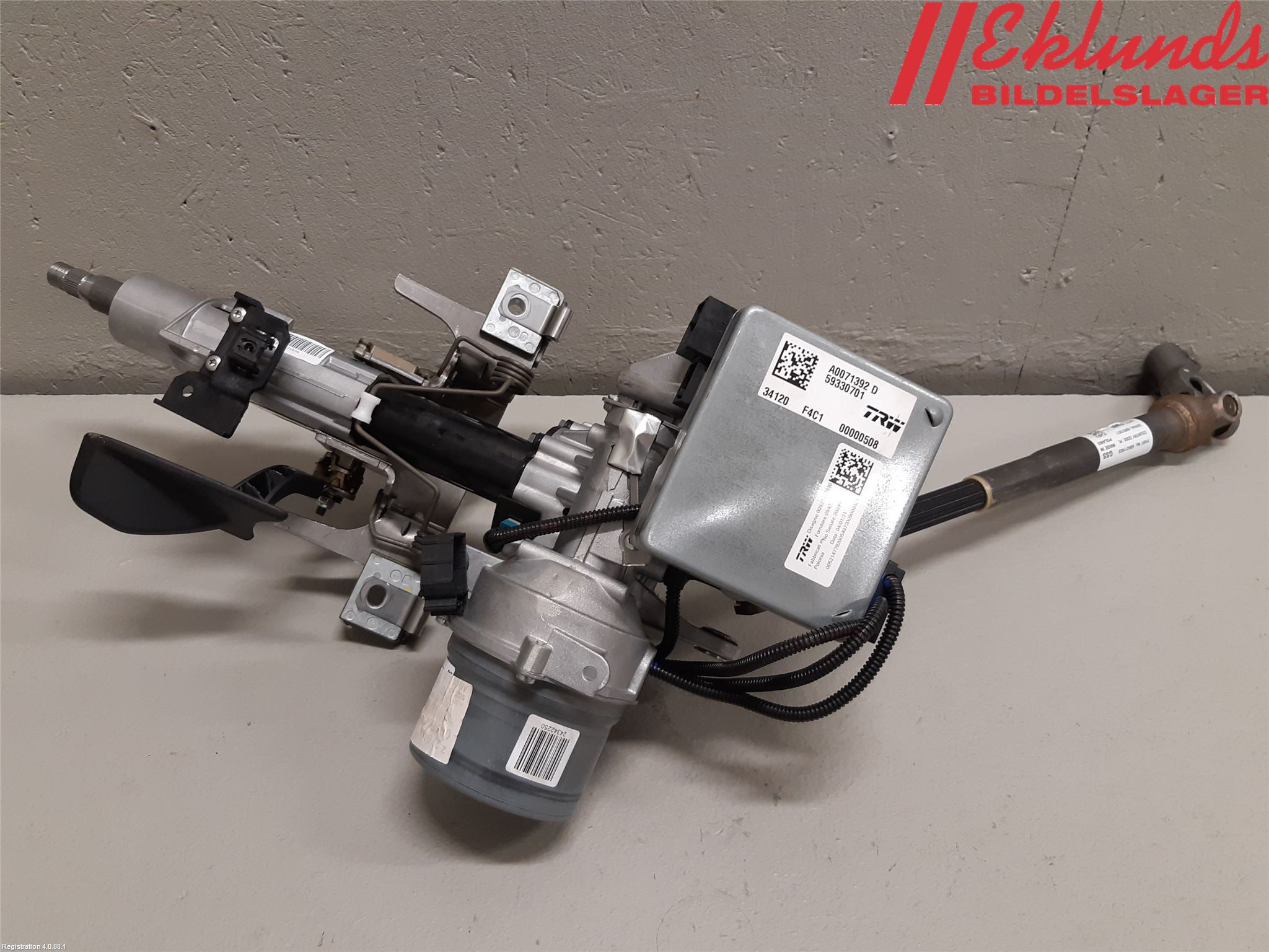 Fiat 500X 15- Rattaxelagg Med Inb Servo