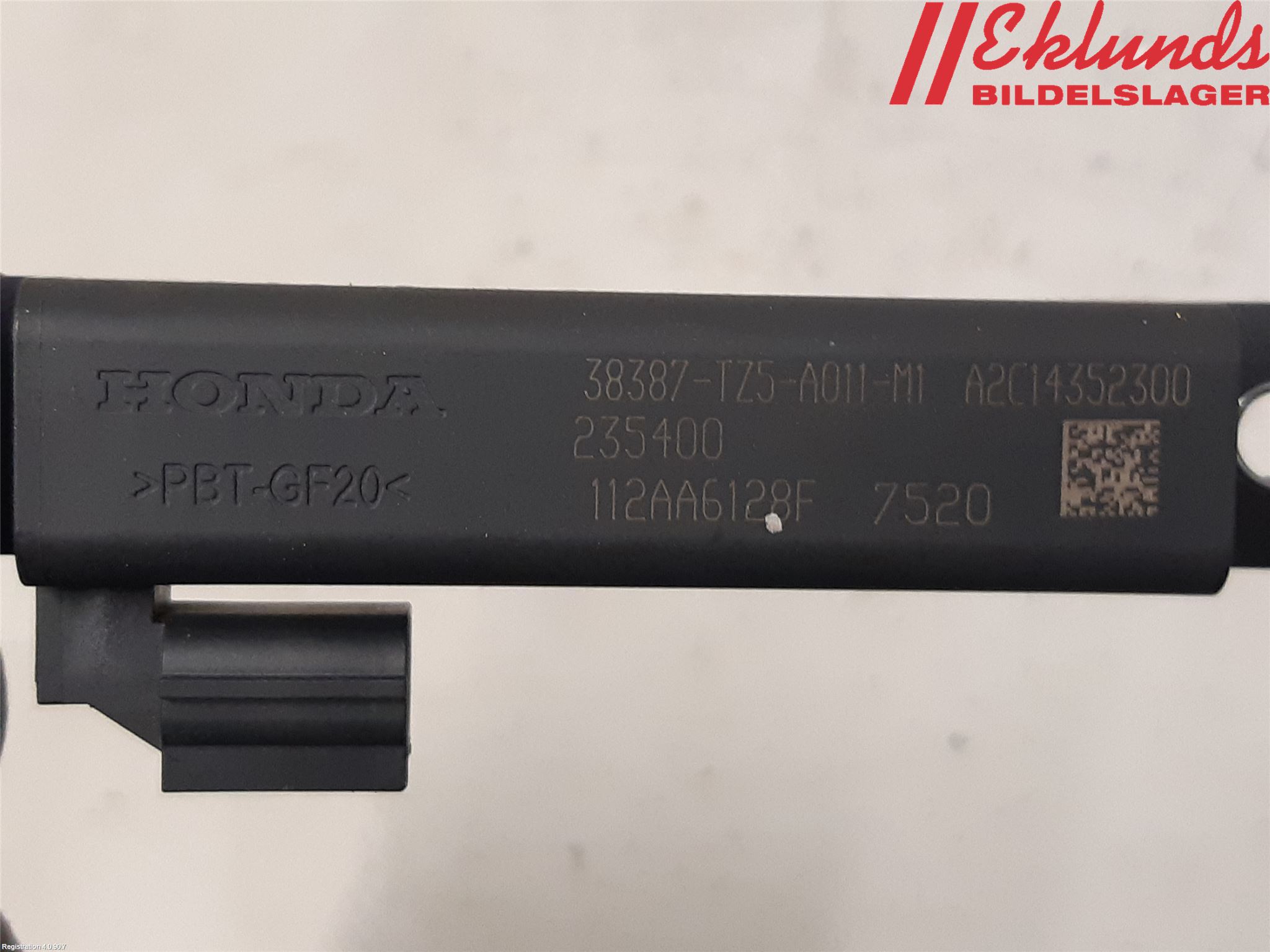 Honda CIVIC e HEV 23- Antenn