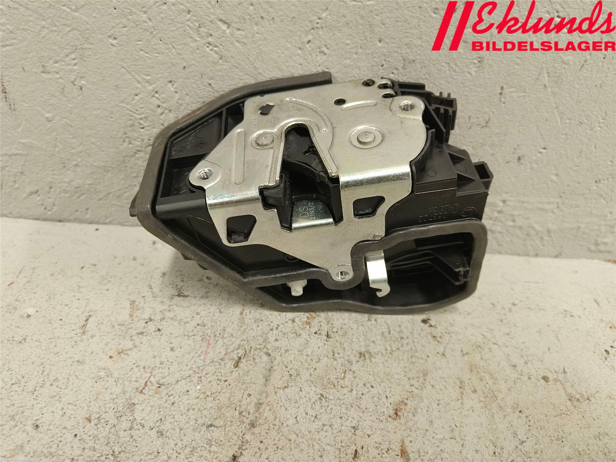 BMW 5 F10/F11/F18 09-17 Låskista-Dörrlås