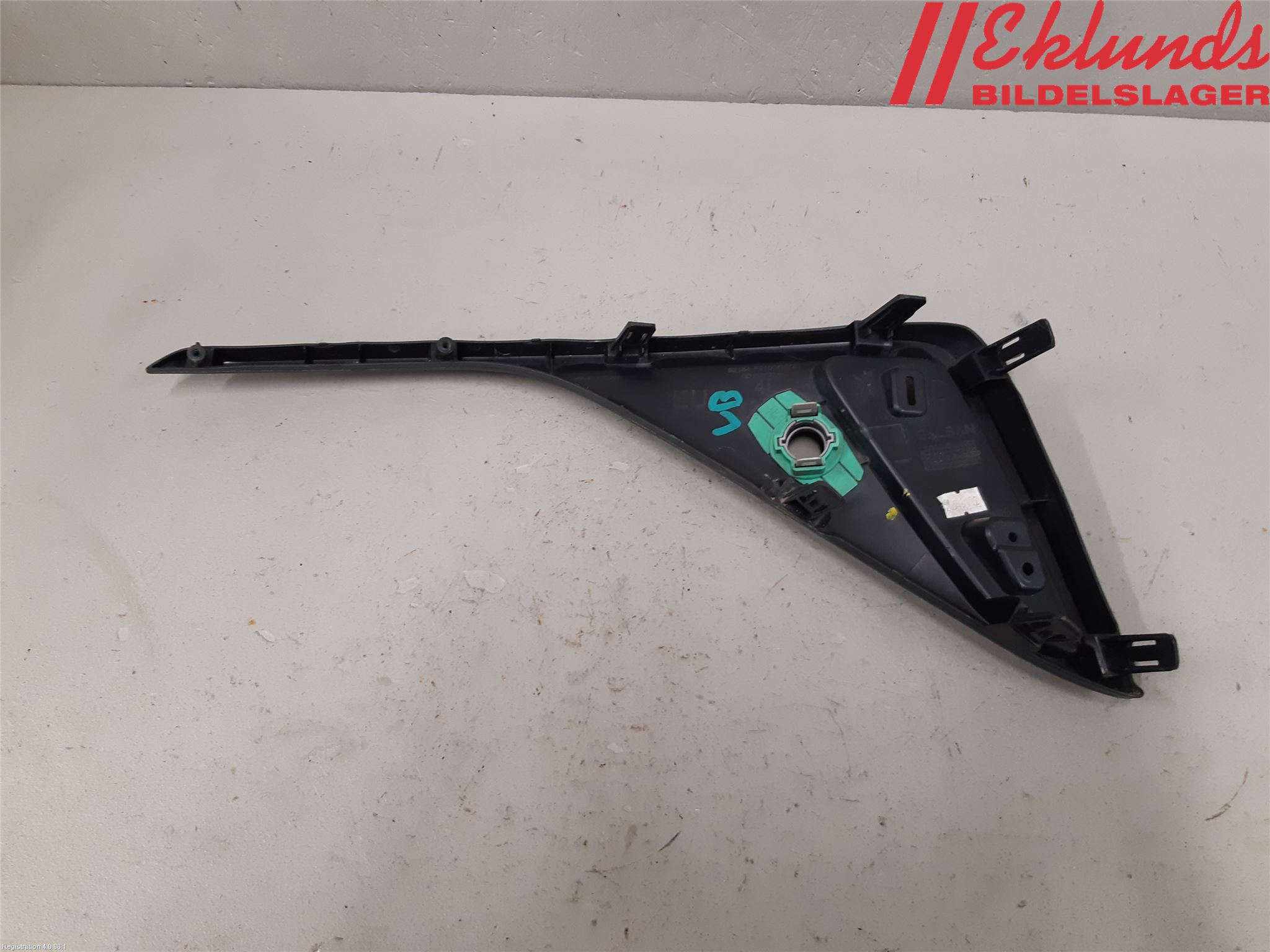 Toyota C-HR 16-23 Stöt Utfyllnad-List-Grill