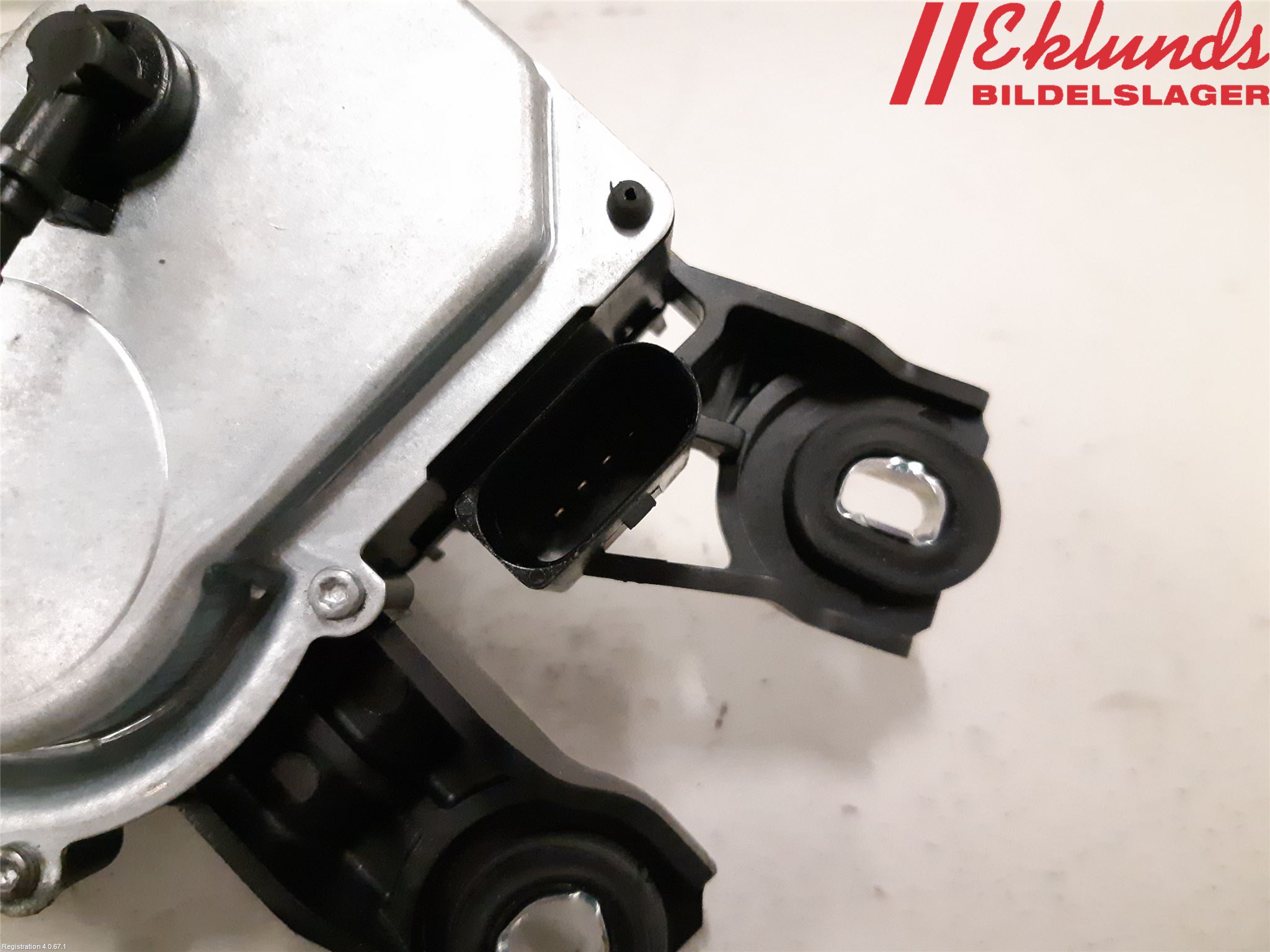 Volkswagen VW PASSAT 11-14 Torkarmotor Baklucka