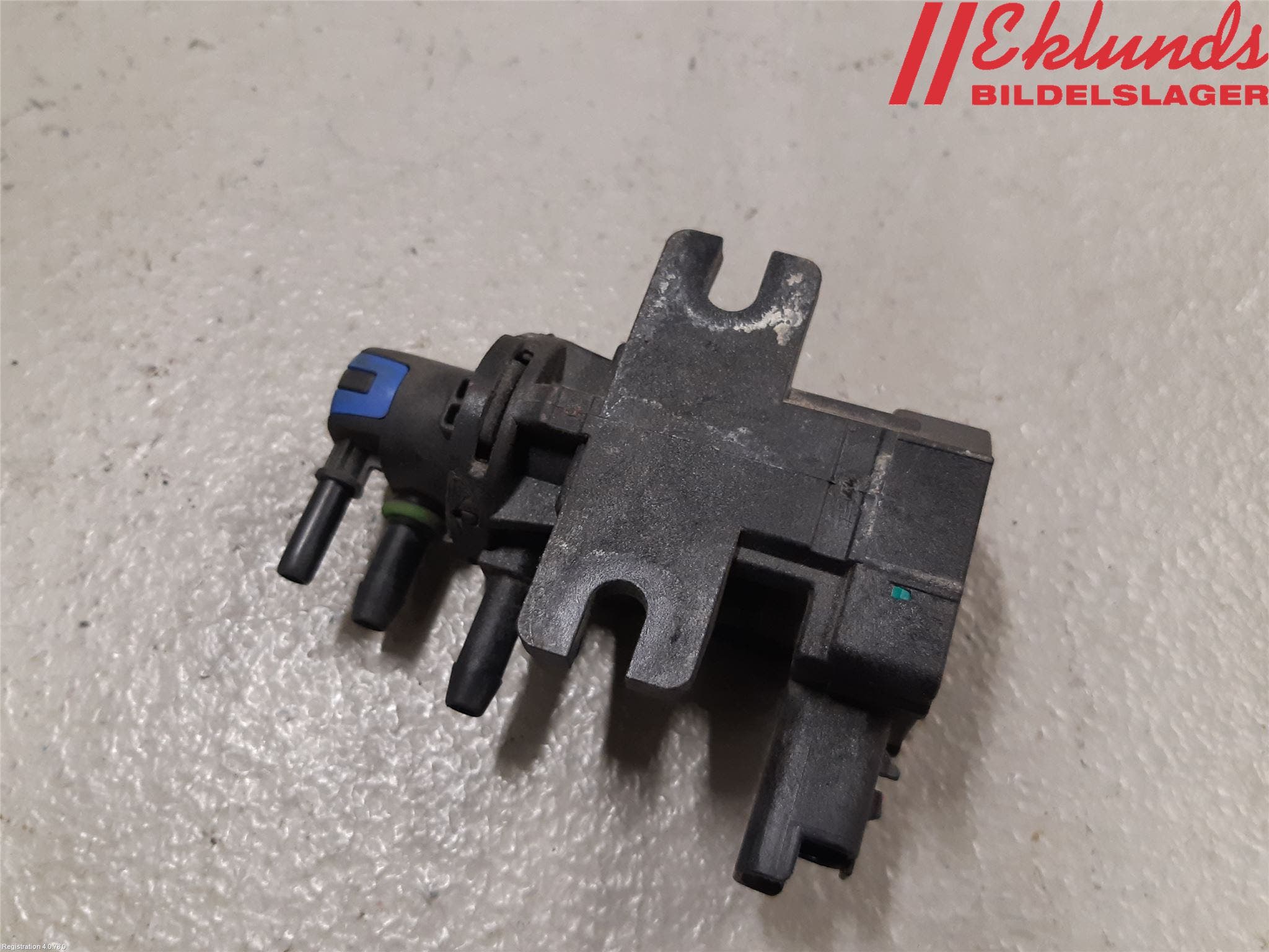 Citroen C4 CACTUS 14-20 Vakuumventil