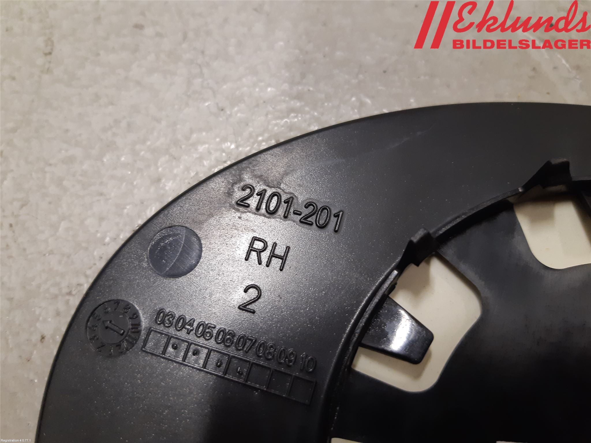 Toyota AYGO 06-14 Spegelglas Hö