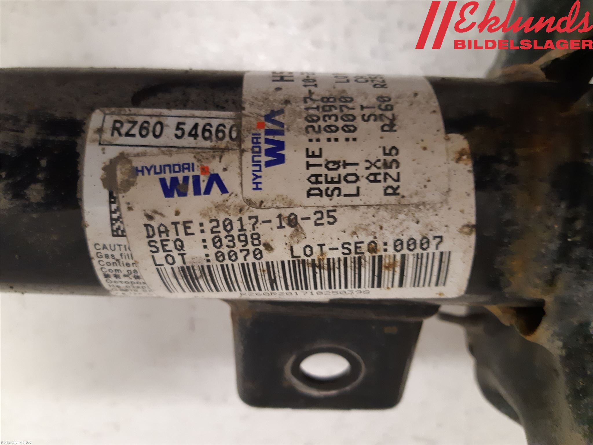 Kia STONIC 18->> Fjäderben Fram Höger