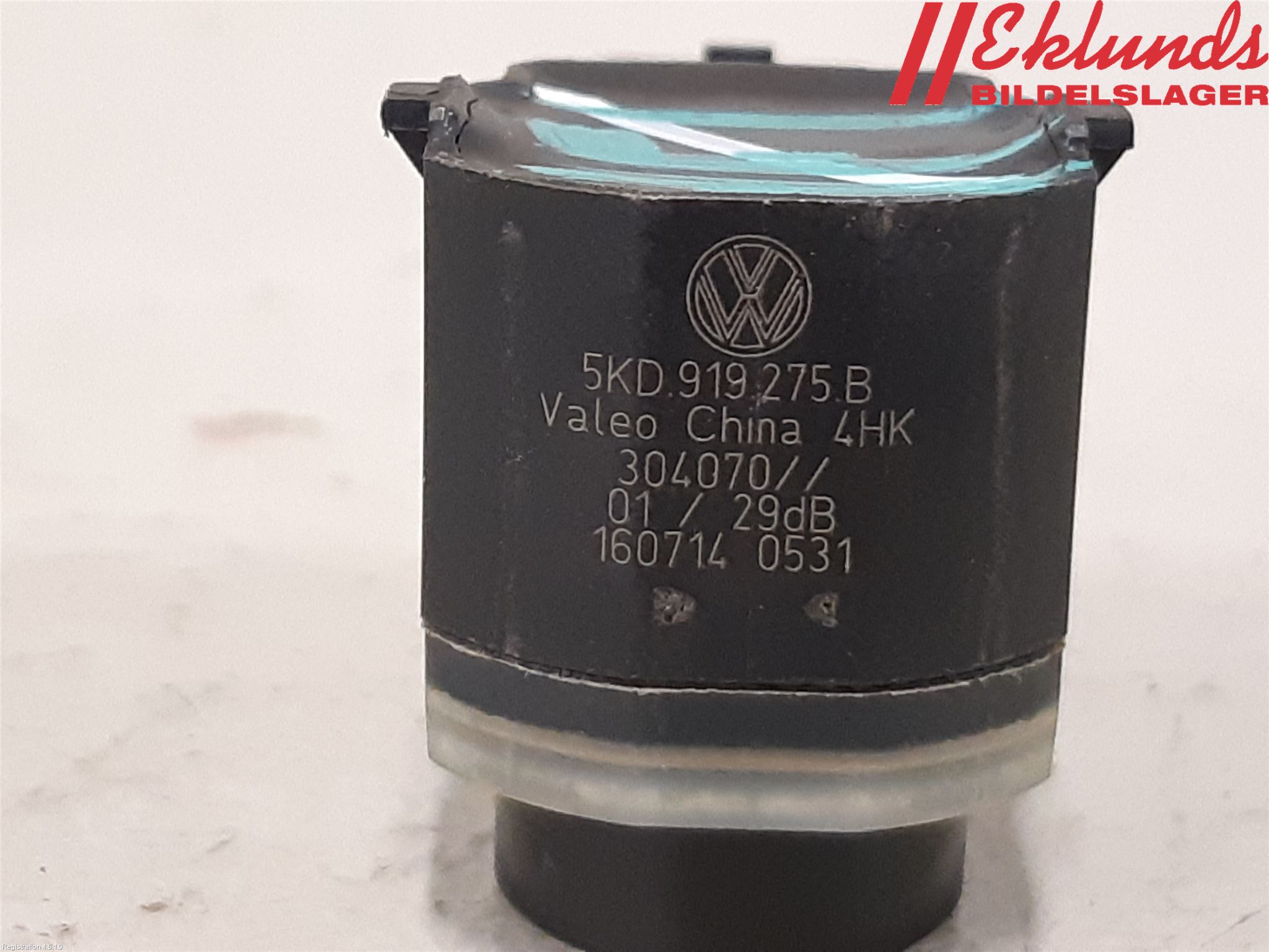 Volkswagen VW PASSAT 11-14 Parkeringshjälp Frontsensor
