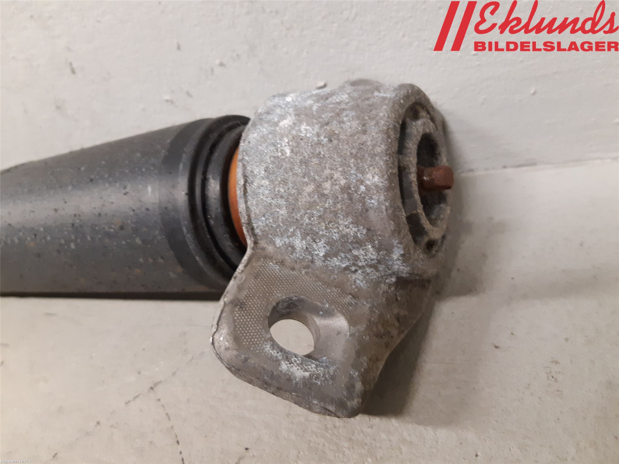 Opel ASTRA J 10-15 Stötdämpare Bak