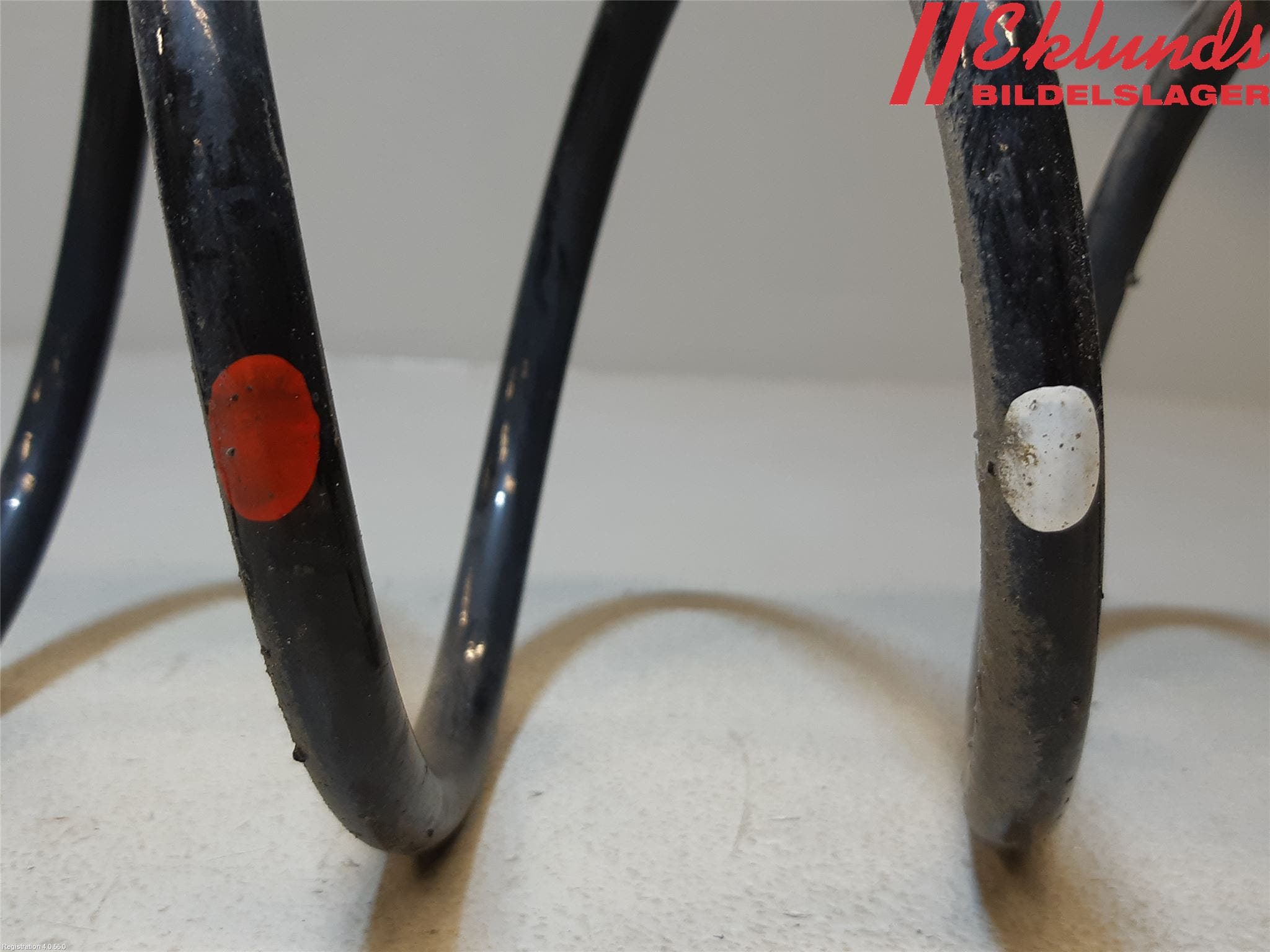 Toyota YARIS XP130 15-20 Fjäder Fram